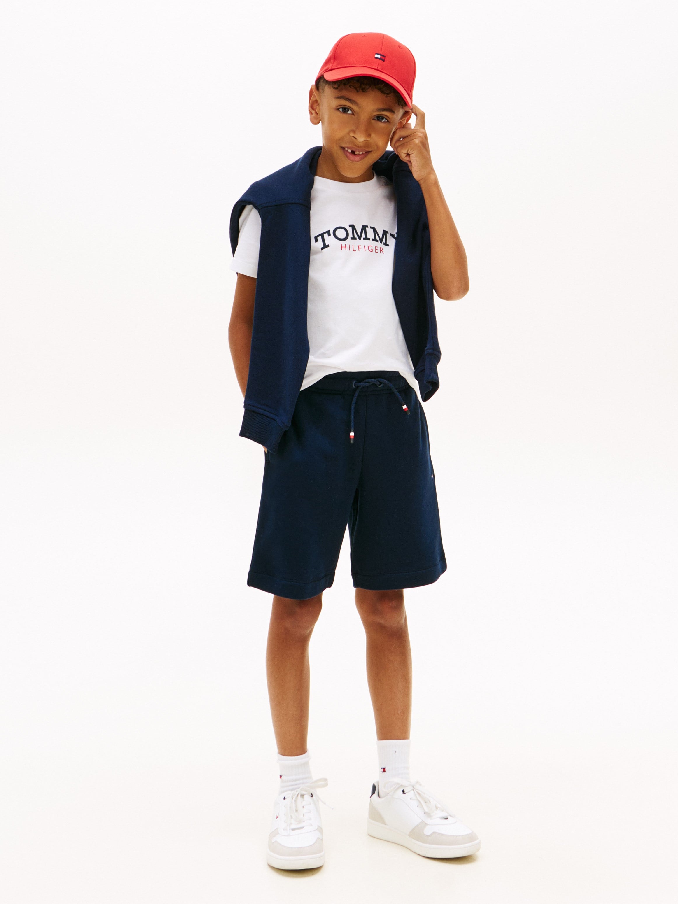 Tommy Hilfiger Çocuk  Bisiklet Yaka Logo Baskılı Tişört 4-16 Yaş BEYAZ