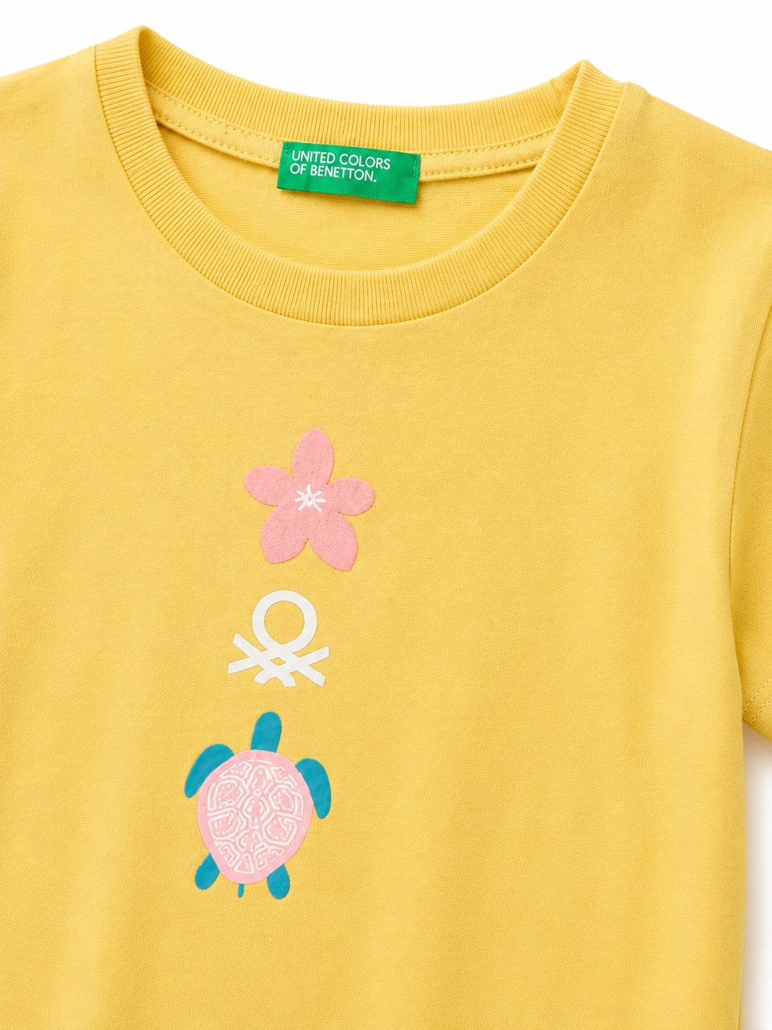 United Colors of Benetton Kız Bebek Lila Tropikal Baskılı Bisiklet Yaka Tişört 1-5 Yaş HARDAL