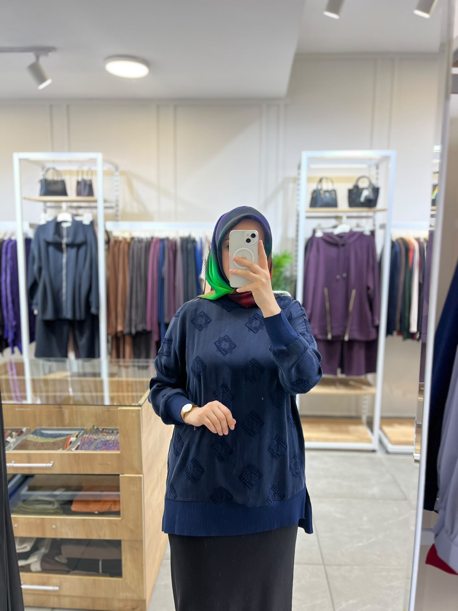 Nuss 3043 Kabartma Desen Tunik LacivertTunikNuss4128NussNuss 3043 Kabartma Desen Tunik Lacivert