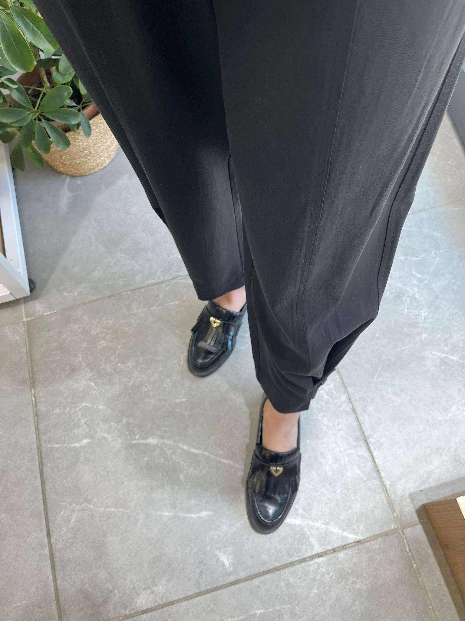 Yusuf Özdemir Pantolon Siyah 1465PantolonYusuf özdemirUT0003140yusuf özdemirYusuf Özdemir Pantolon Siyah 1465