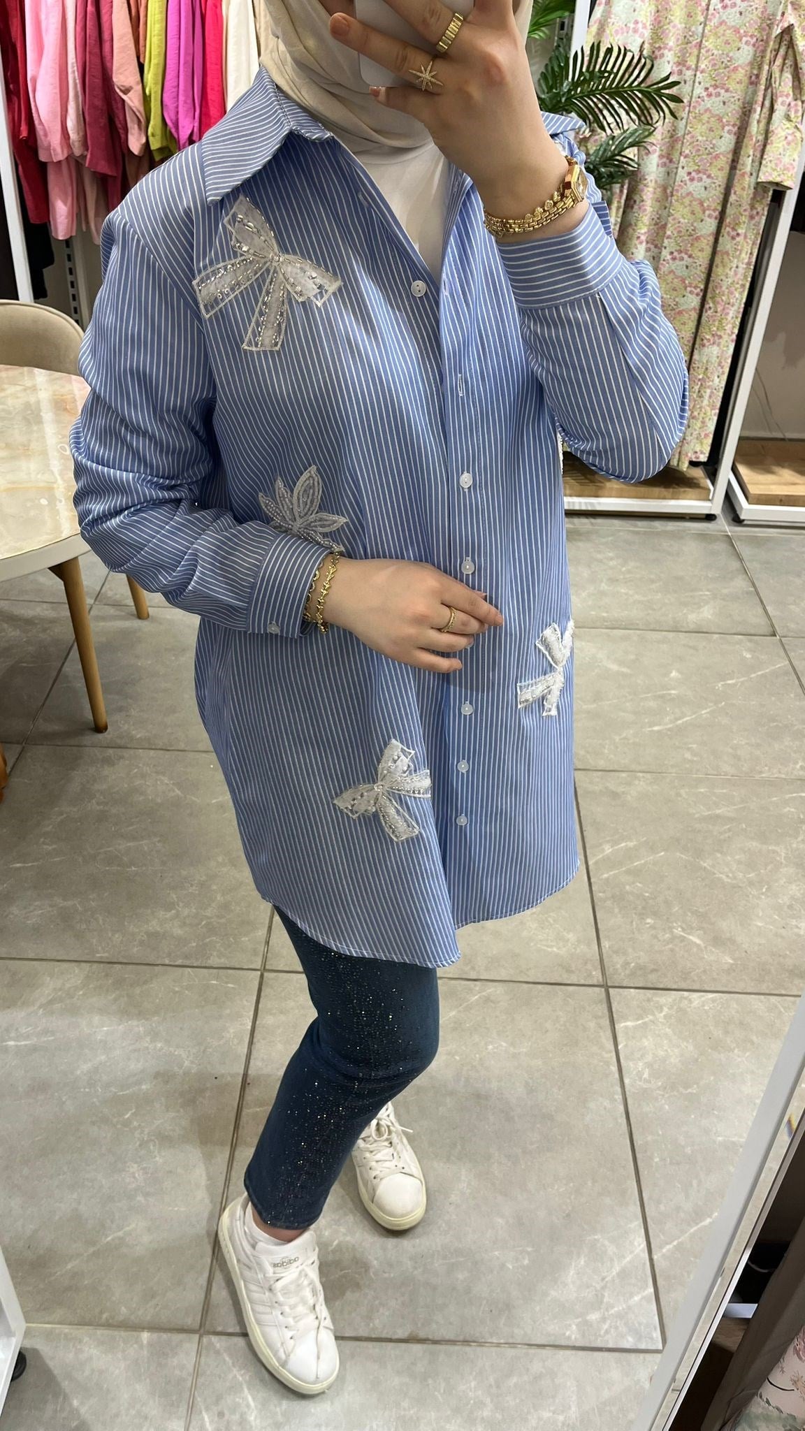 La Carte Yandan Damla Taş İşlemeli Mom Jeans Pantolon YT Mavi 0291PantolonLa Carte3964La CarteLa Carte Yandan Damla Taş İşlemeli Mom Jeans Pantolon YT Mavi 0291