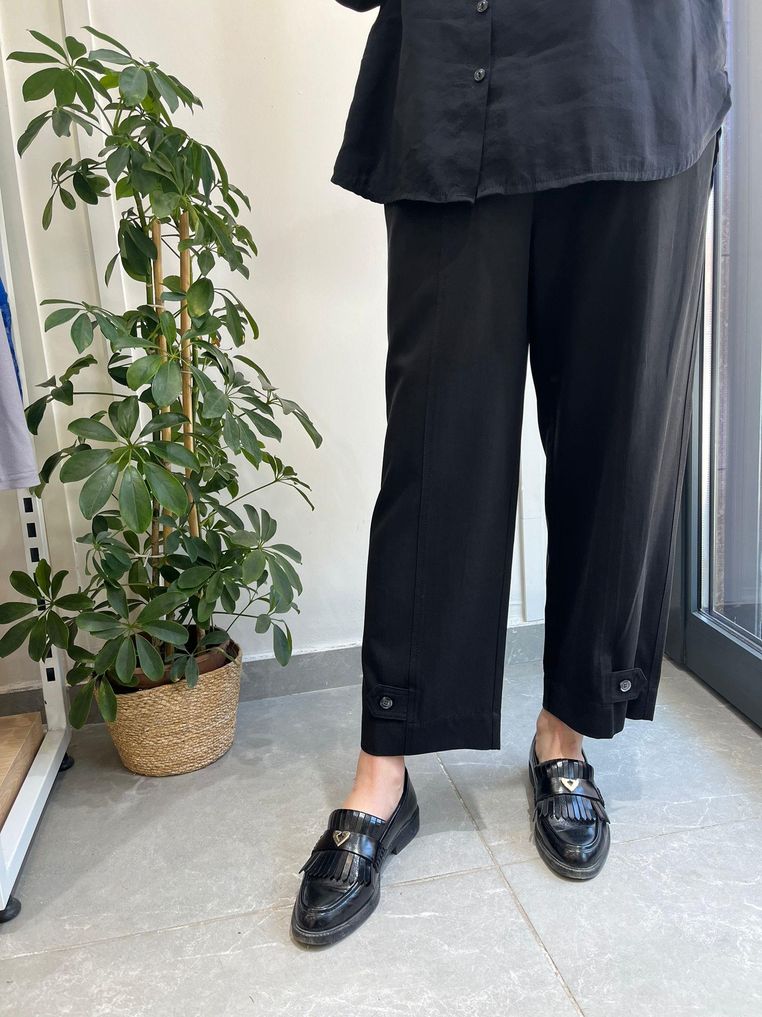 Yusuf Özdemir Pantolon Siyah 1465PantolonYusuf özdemirUT0003140yusuf özdemirYusuf Özdemir Pantolon Siyah 1465