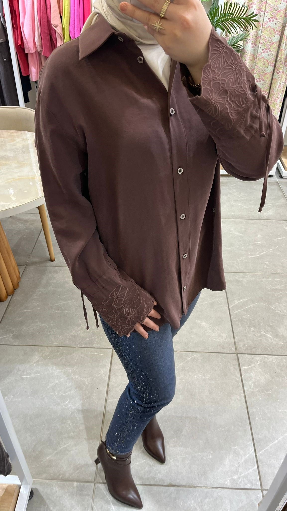 La Carte Yandan Damla Taş İşlemeli Mom Jeans Pantolon YT Kahve Tint 0291PantolonLa Carte3963La CarteLa Carte Yandan Damla Taş İşlemeli Mom Jeans Pantolon YT Kahve Tint 0291