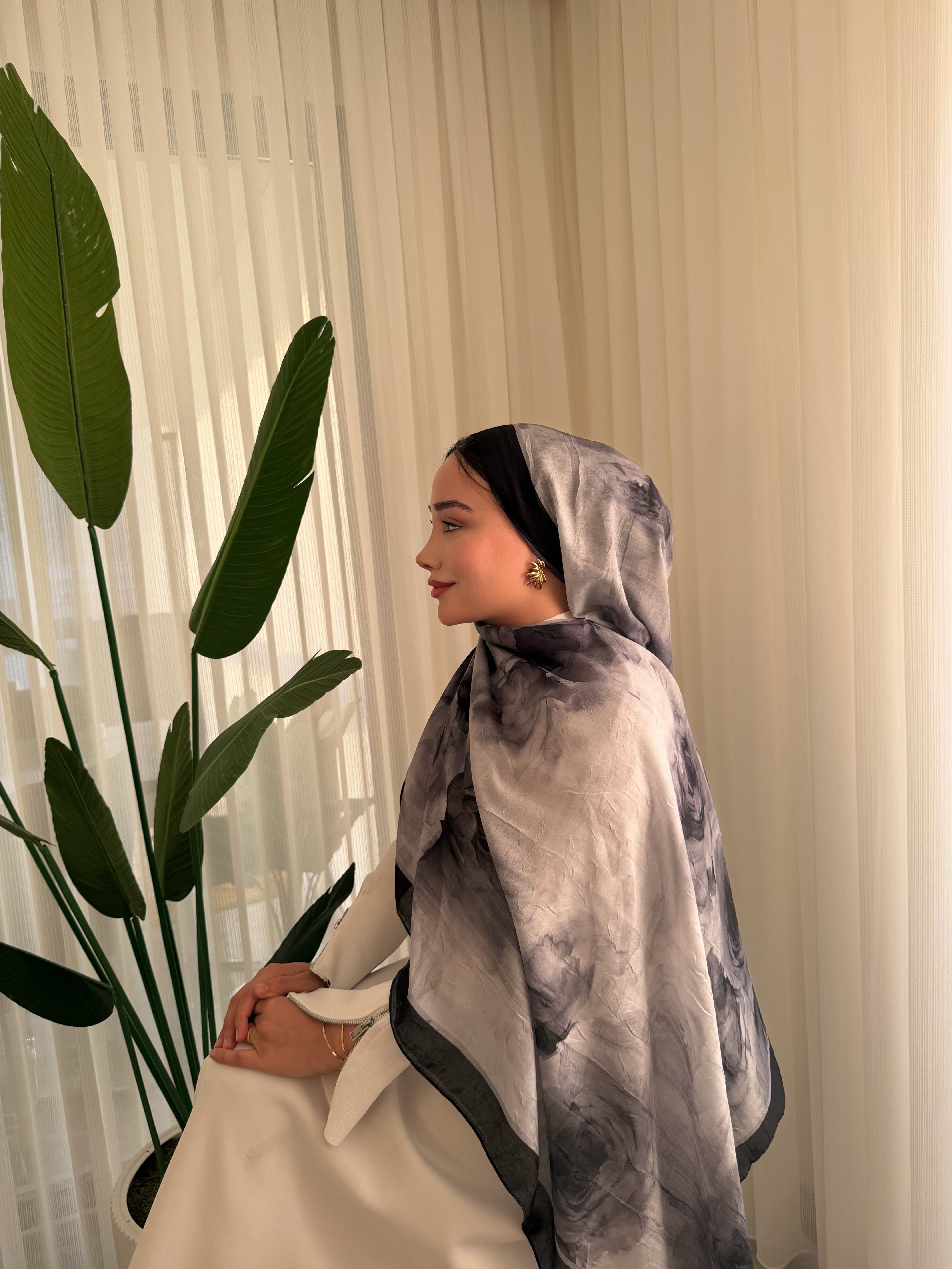 Çiçek Desen Bambu Jakar - Siyah
