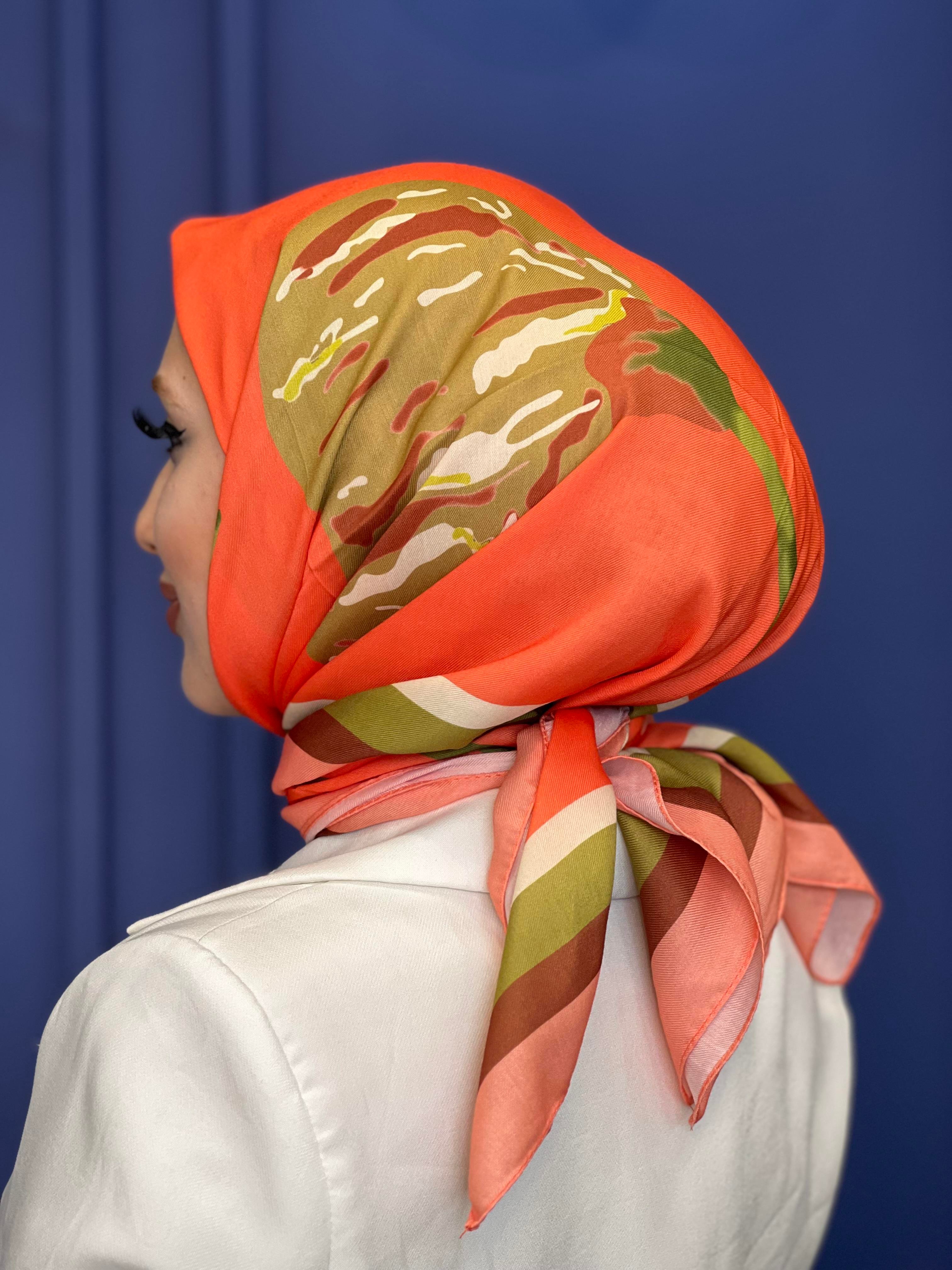 Flora Desen - Turuncu Kahve