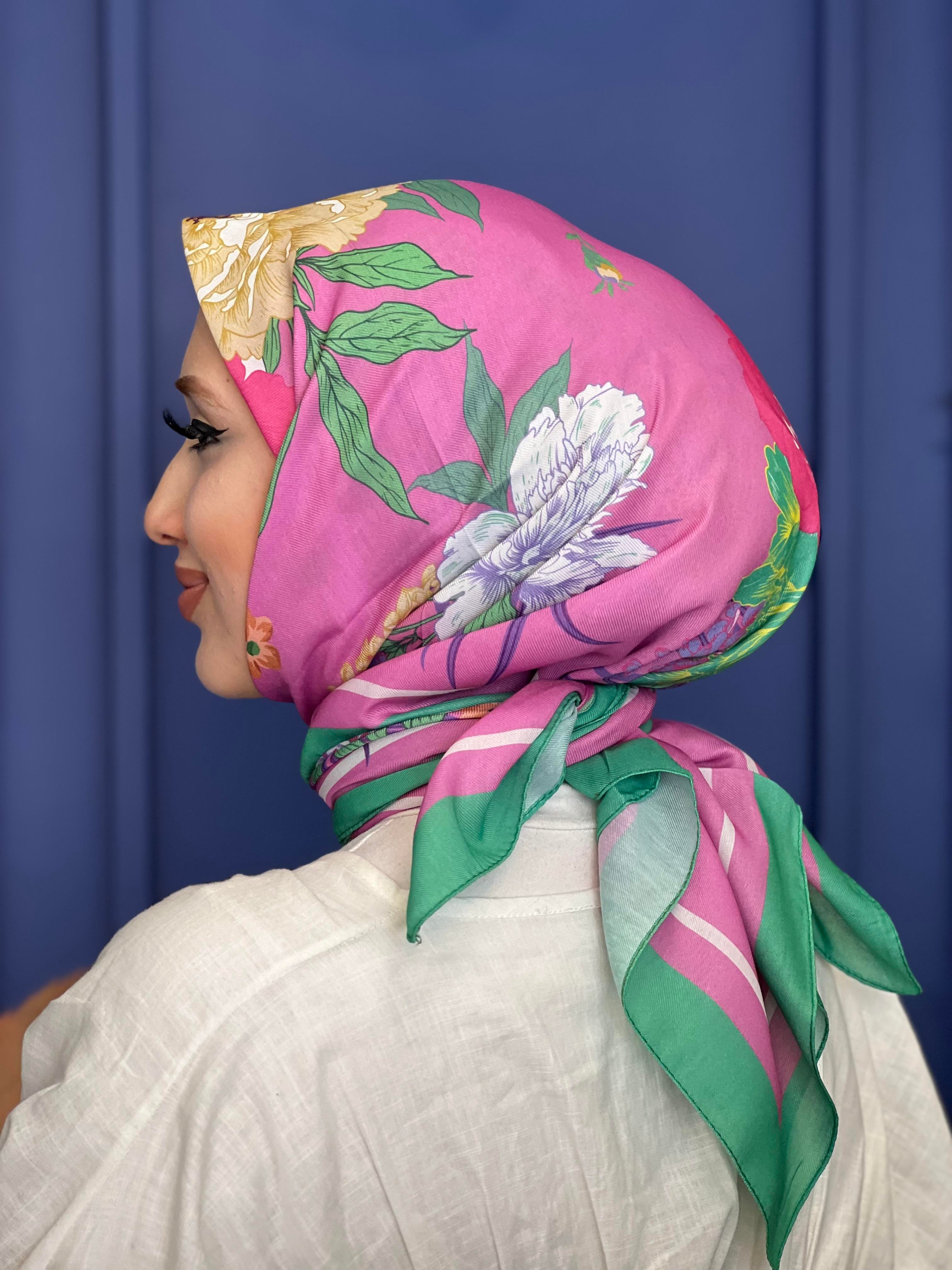 Flowers Desen - Şeker Pembe
