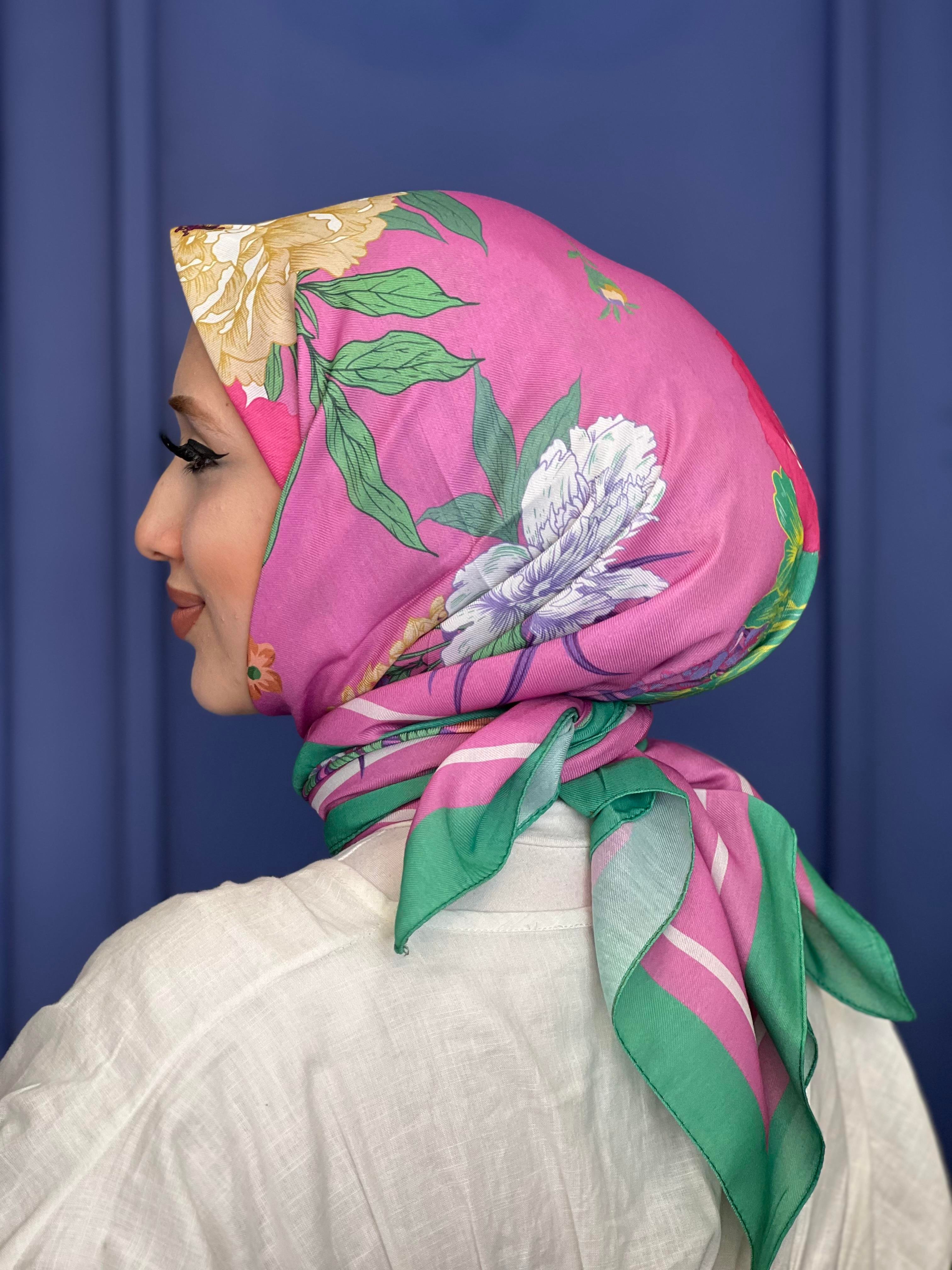 Flowers Desen - Şeker Pembe