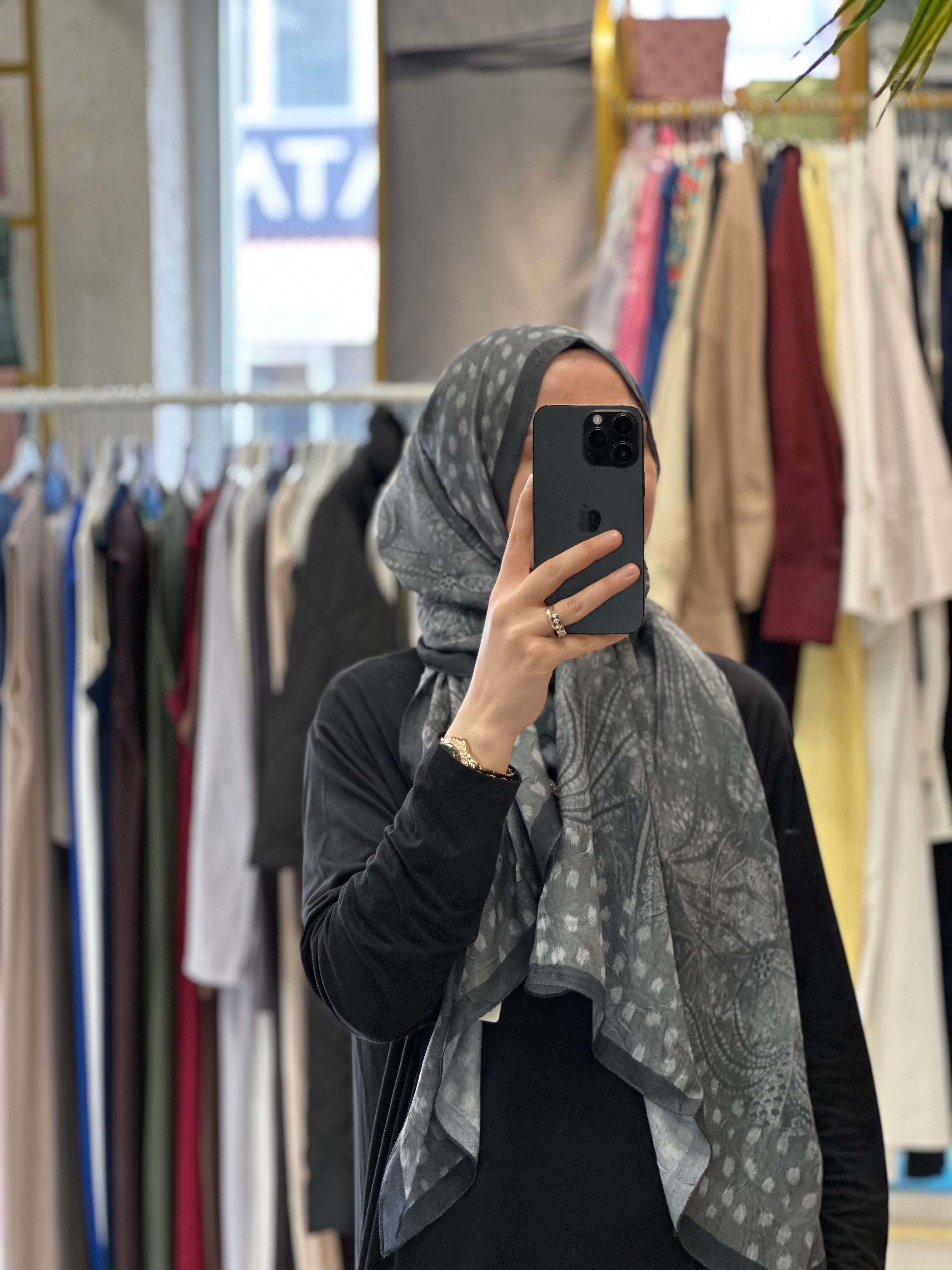 Puantiye Desen Bambu Jakar - Siyah