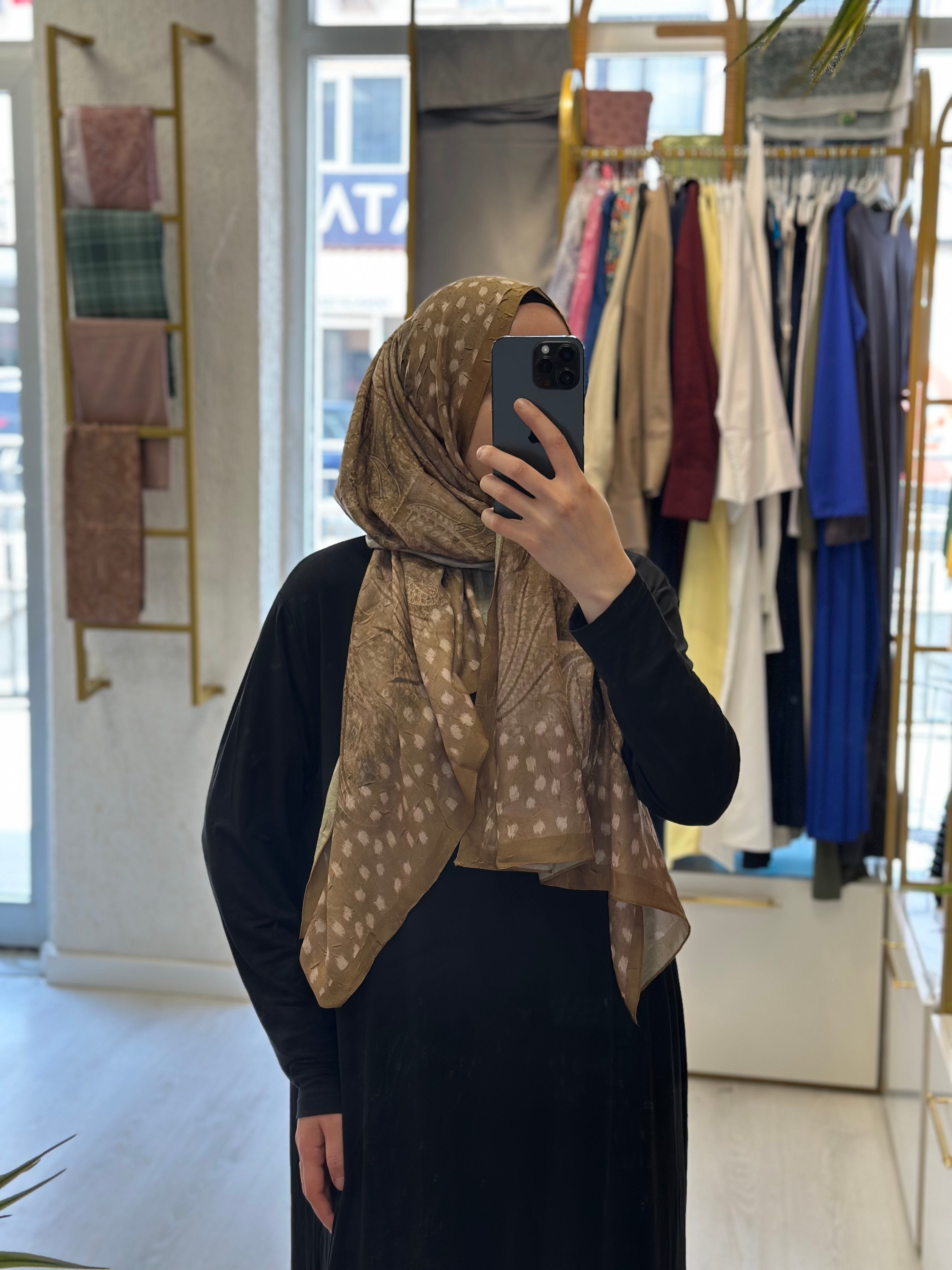 Puantiye Desen Bambu Jakar - Yağ Yeşili