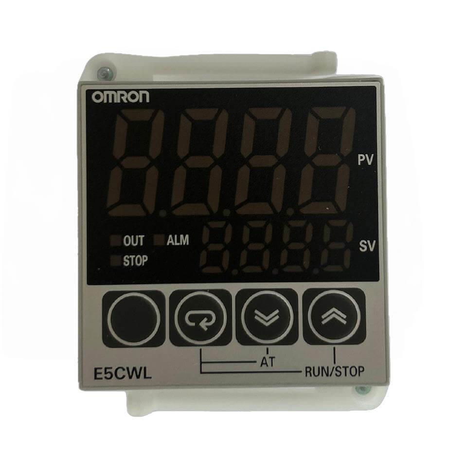 OMRON E5CWL-Q1TC Sıcaklık Kontrol Cihazı TC girişli, SSR çıkışlı