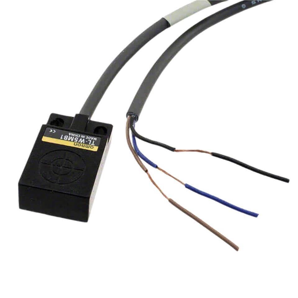 OMRON TL-W5MD1 Endüktif Sensör