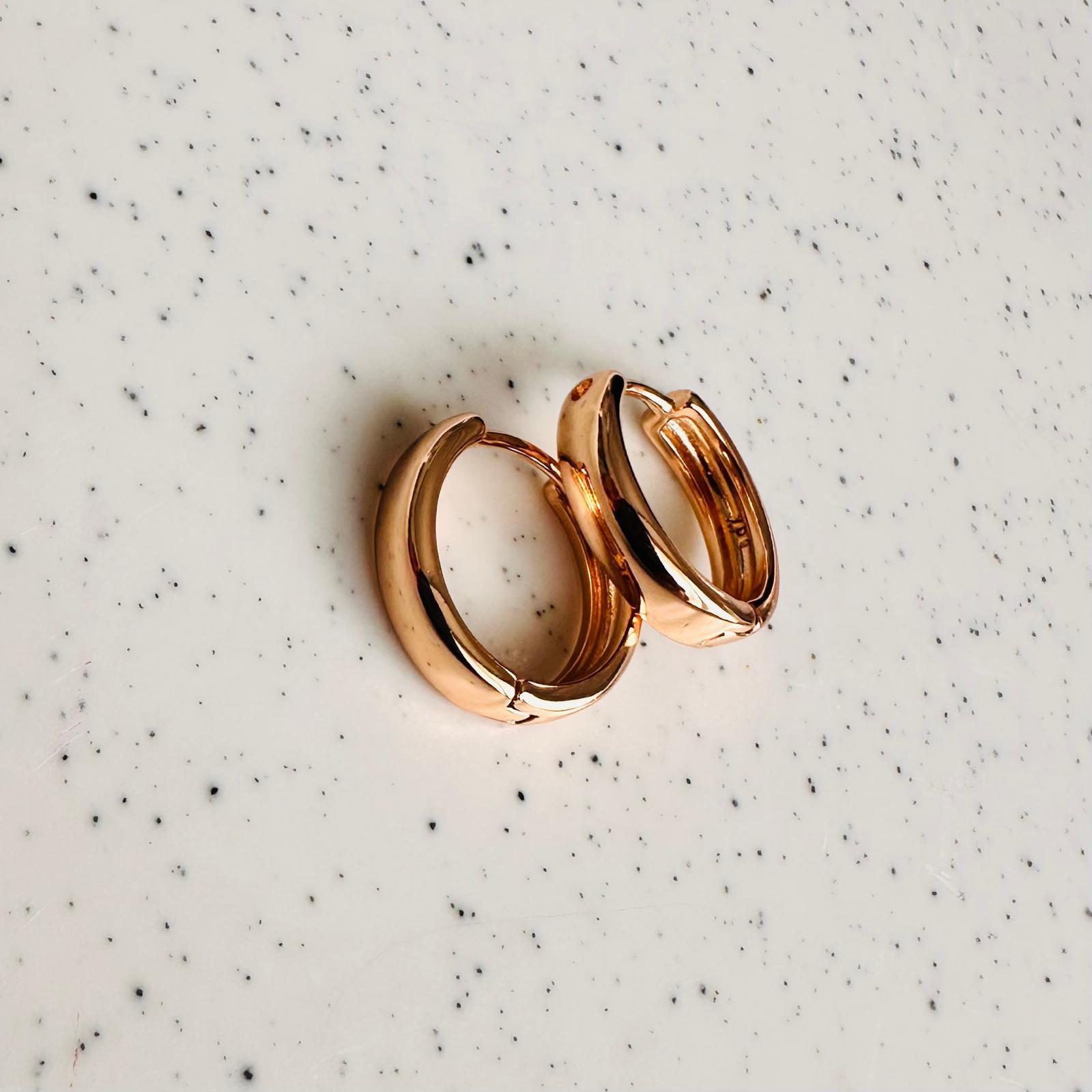 VIP gold mini kalın küpe 00857