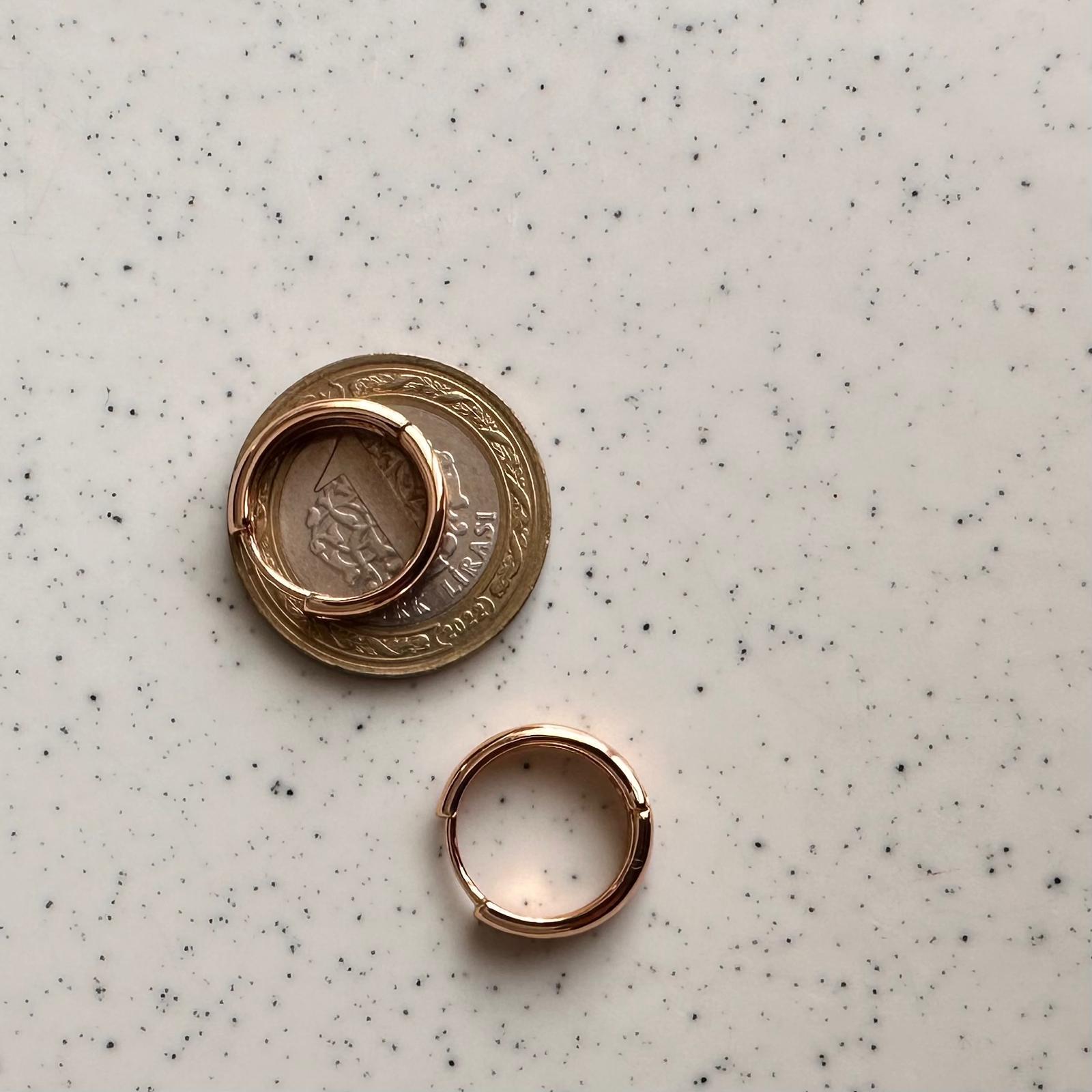 VIP gold mini kalın küpe 00857