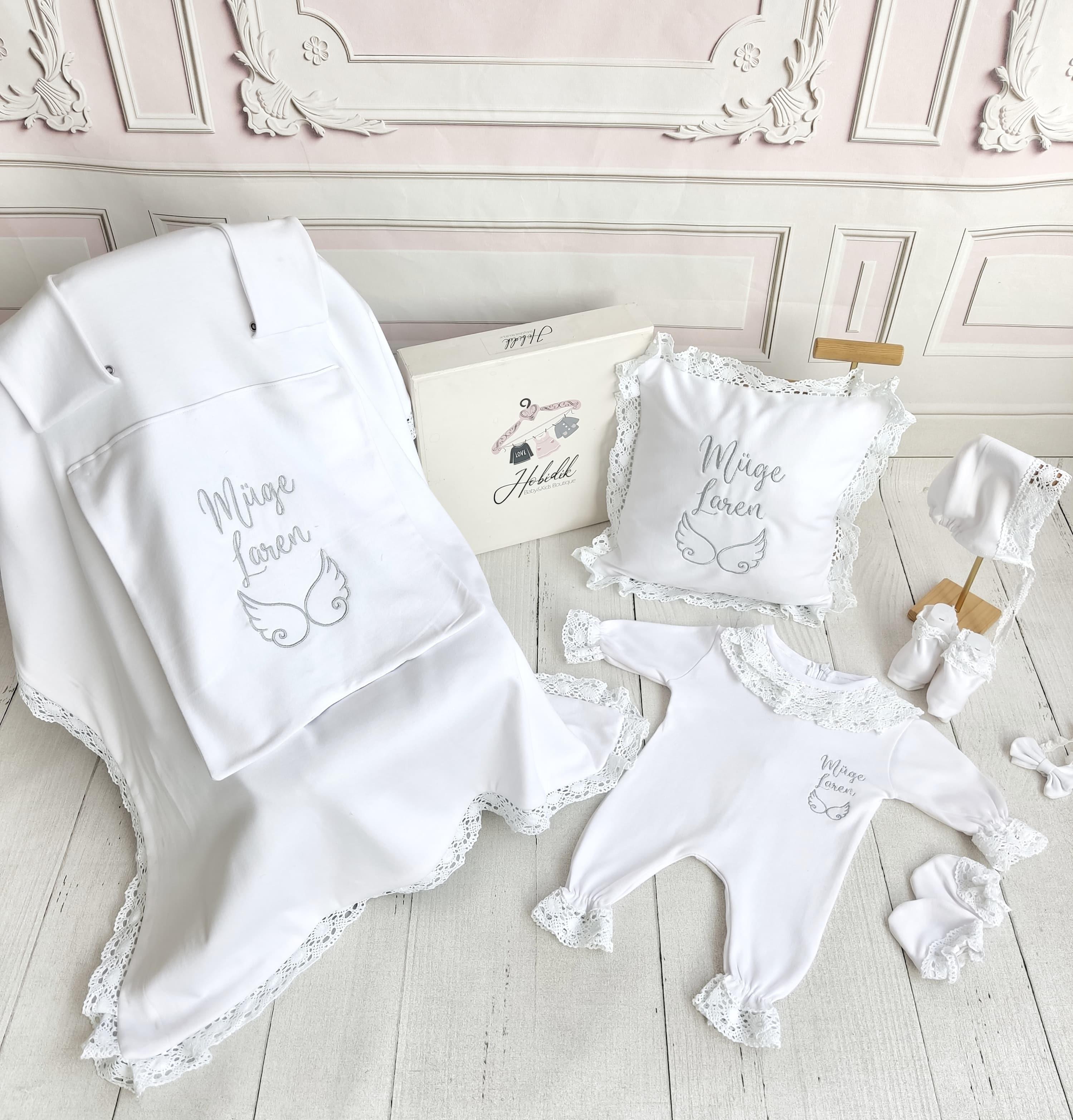 Dantel Yaka Detaylı Çoklu Set