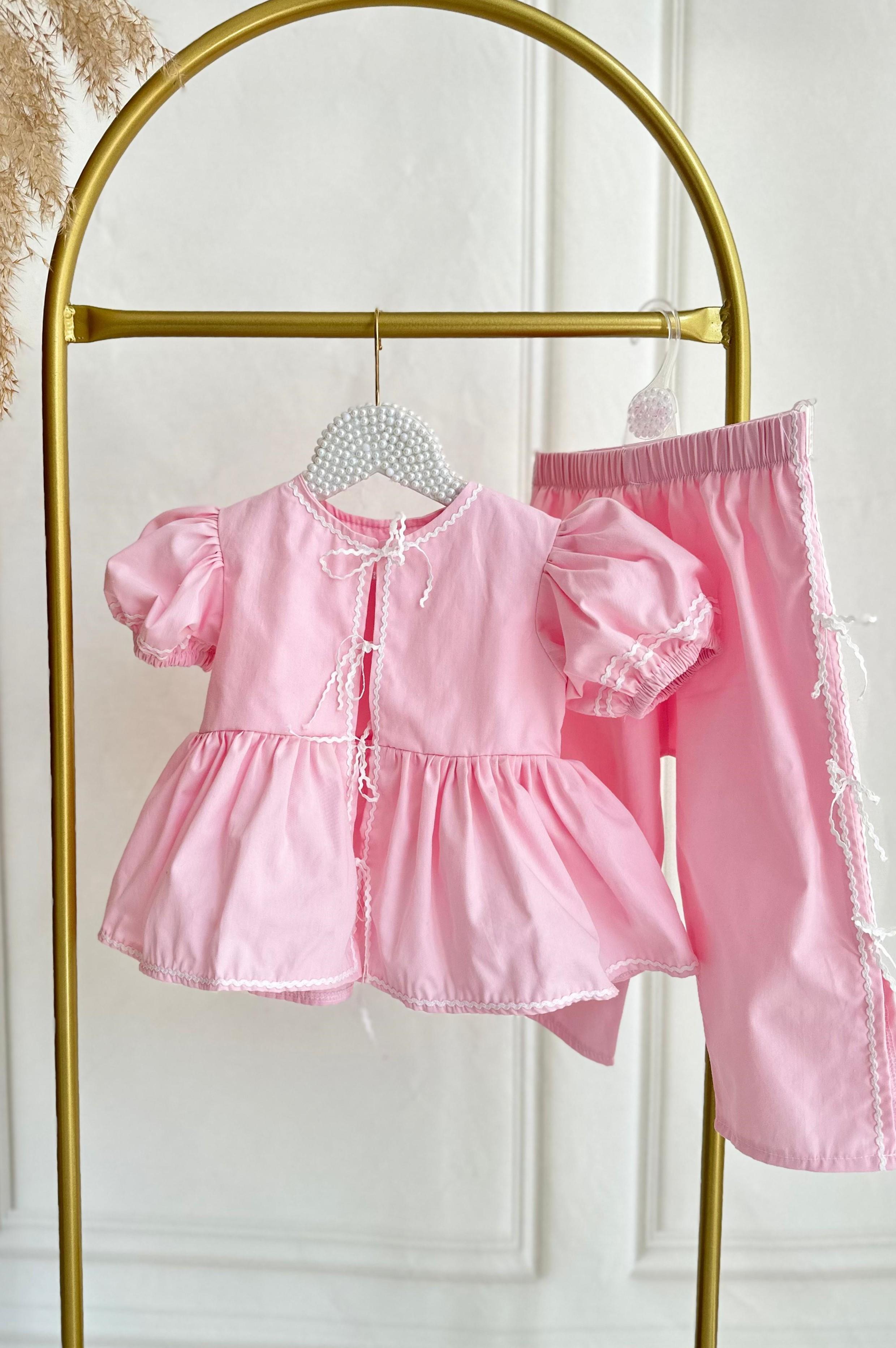 Pembe Poplin Kumaş Beyaz Sütaşlı Alt Üst Takım