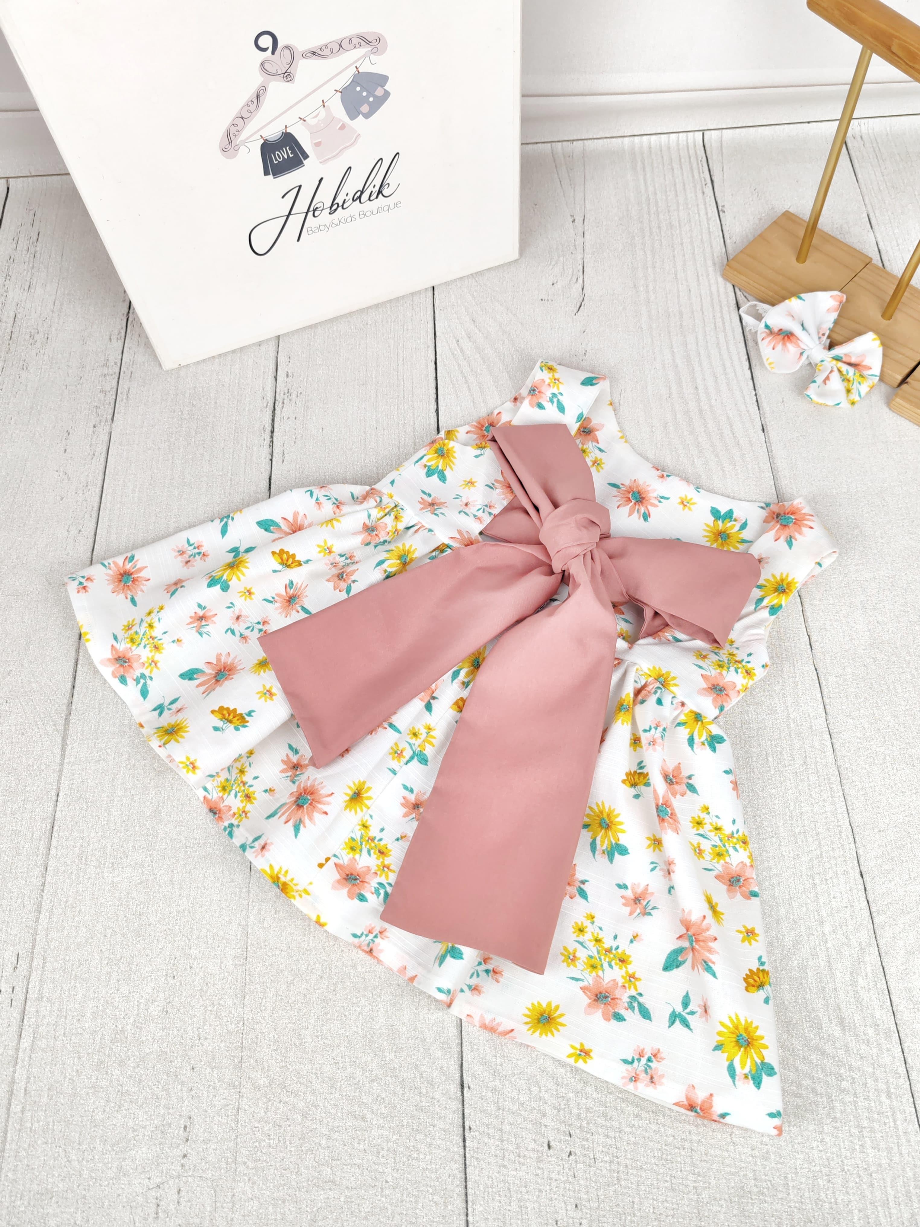Poplin Beyaz Çiçekli Fiyonk Detaylı Keten Elbise