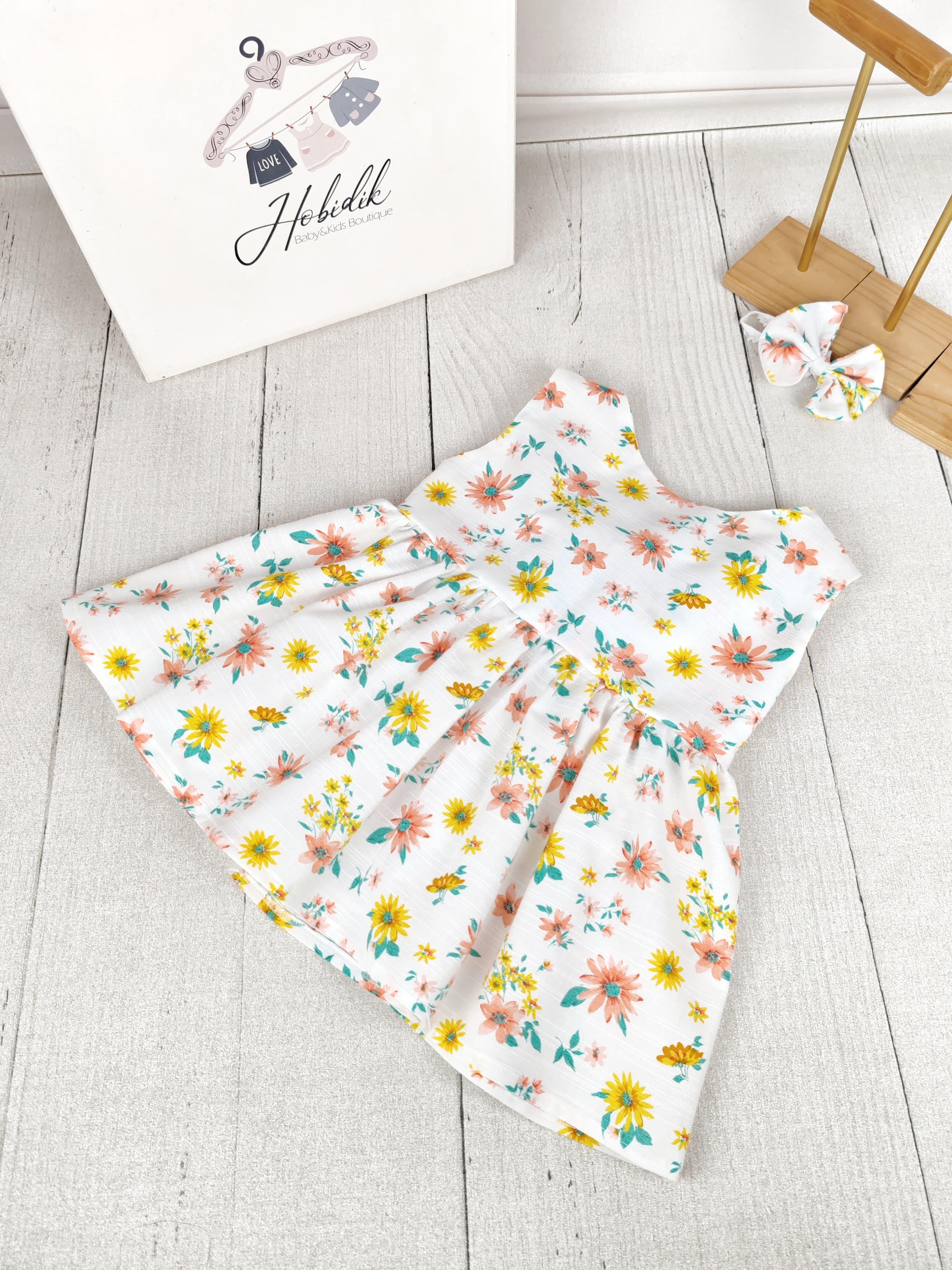 Poplin Beyaz Çiçekli Fiyonk Detaylı Keten Elbise