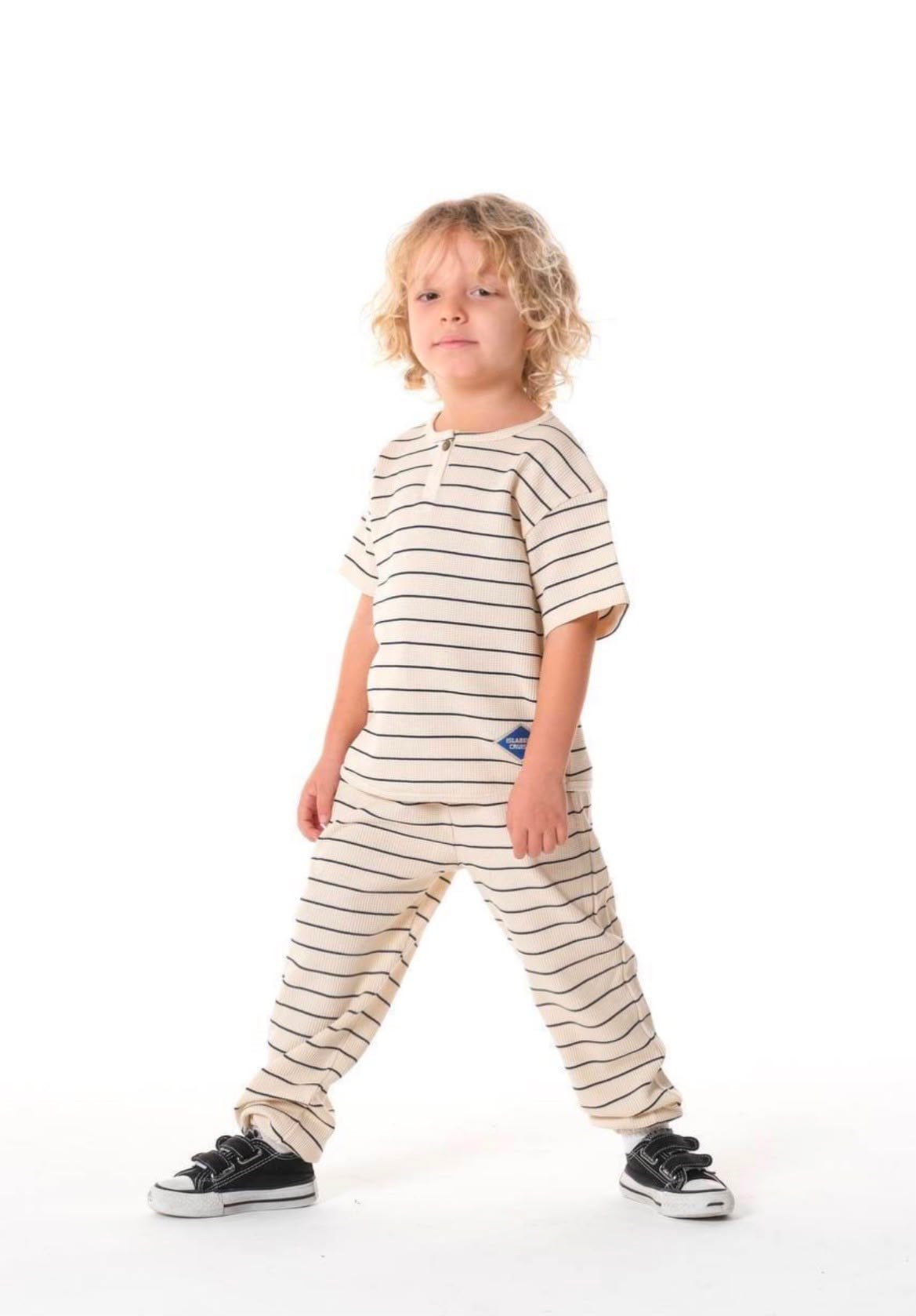 Unisex Gofre Kumaş Çocuk Takımı – Yazlık Alt Üst Kız Erkek Takım (2-7 Yaş)