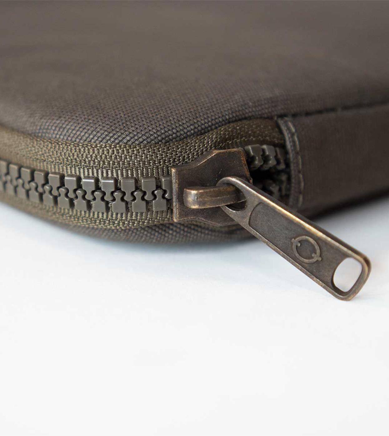 Case Laptop Çantası 15.6 İnç 