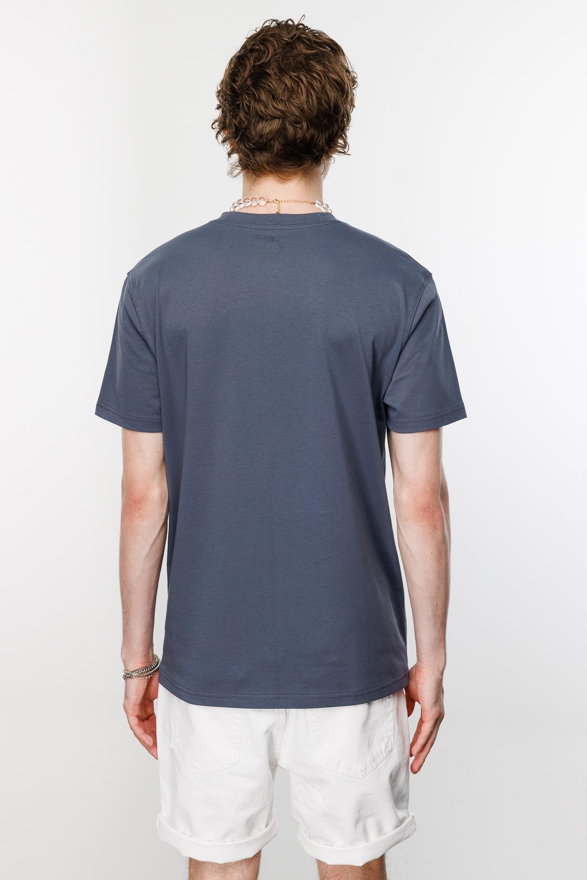 Nordic Doorway Regular Tshirt - Füme