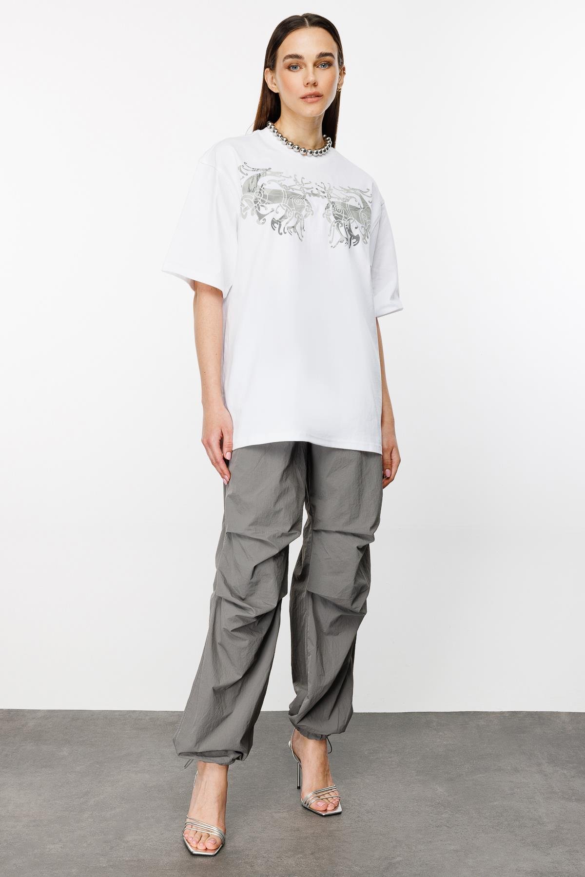 Warrior Horses Oversize Tshirt - Beyaz