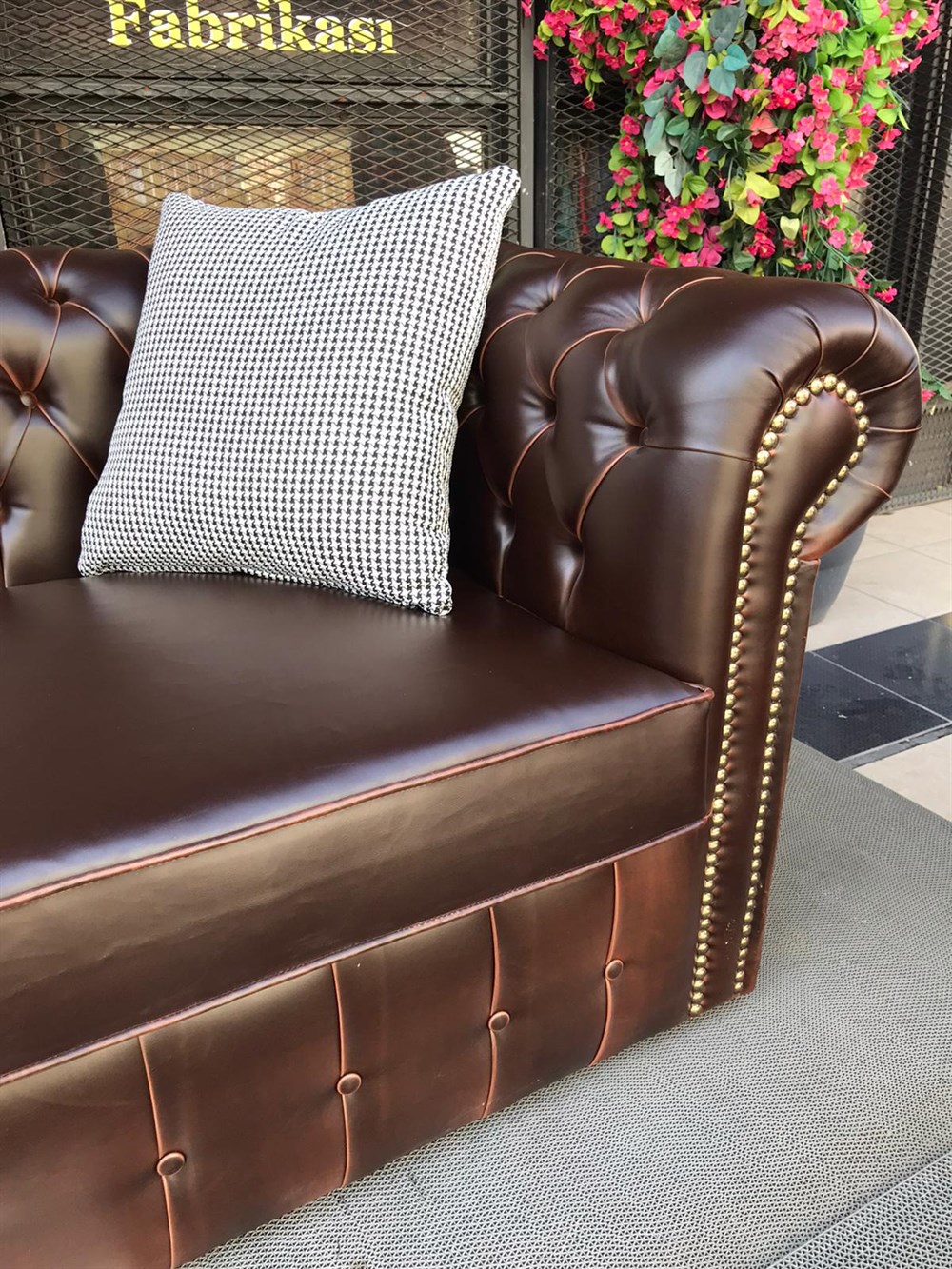 3 MOBİLYA  BİTTER BROWN CHESTER L KANEPE 