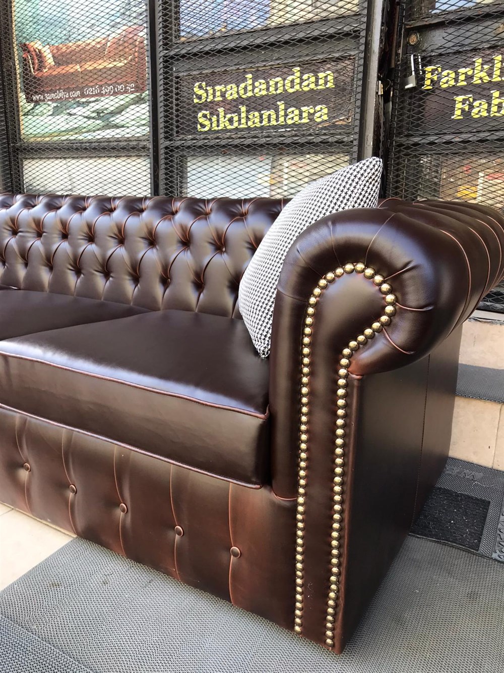 3 MOBİLYA  BİTTER BROWN CHESTER L KANEPE 