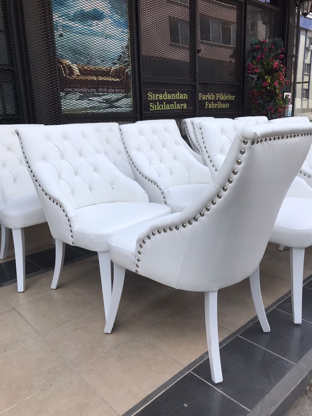 3A HAKİKİ DERİ WHİTE SWAN LUXURY CHAİR