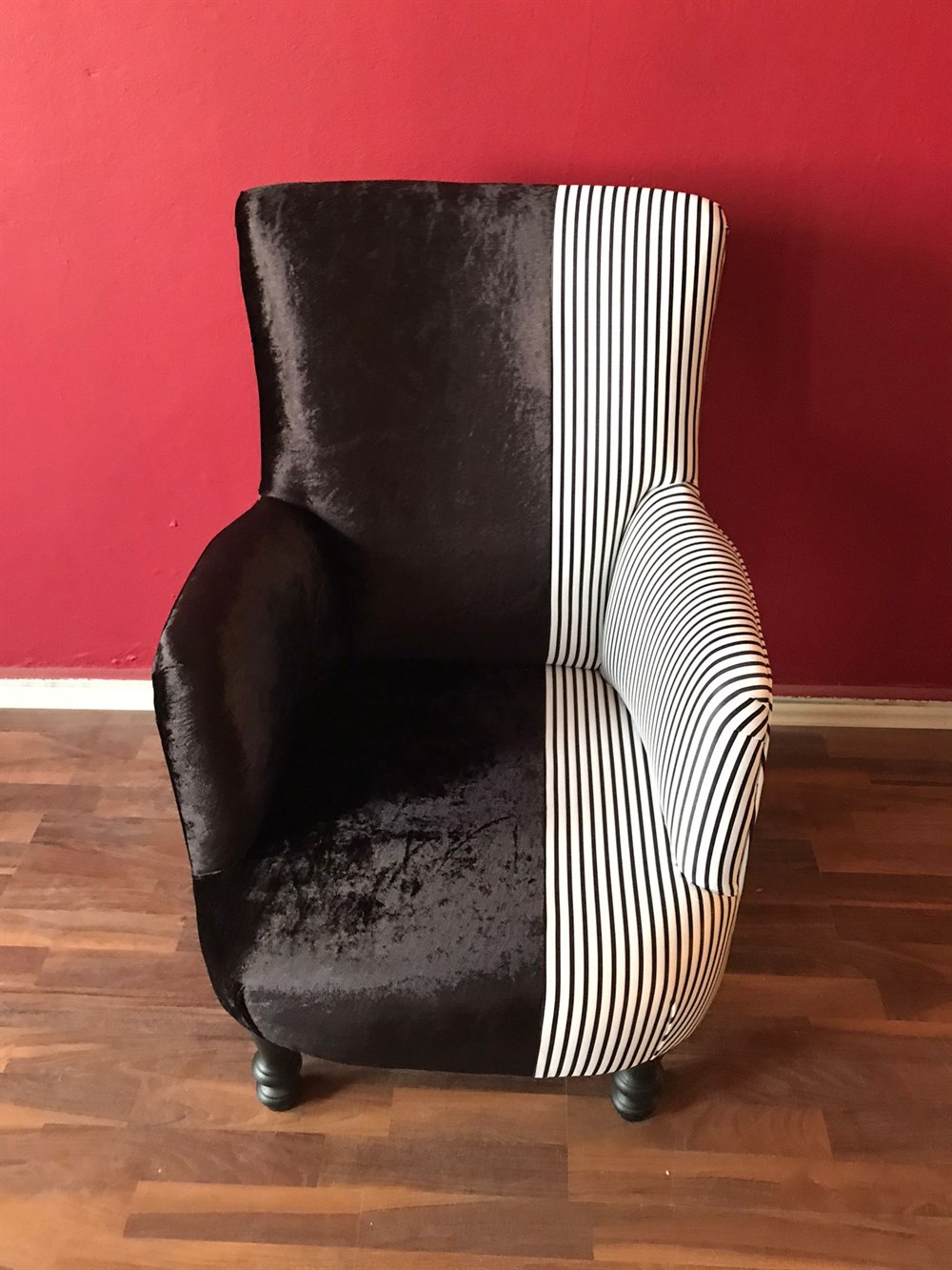 3A MOBİLYA  BLACK & WHİTA ROYAL KLASİK KANEPE 