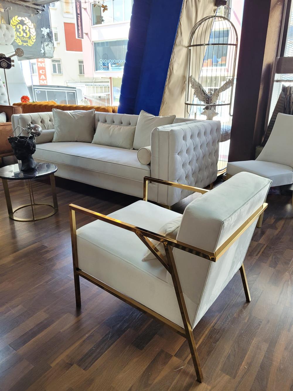 3A MOBİLYA GOLD SWAN KAPİTONE KOLTUK 