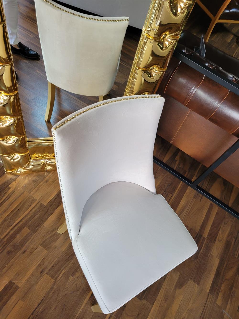 3A MOBİLYA GOLD SWAN WORD SANDALYE 