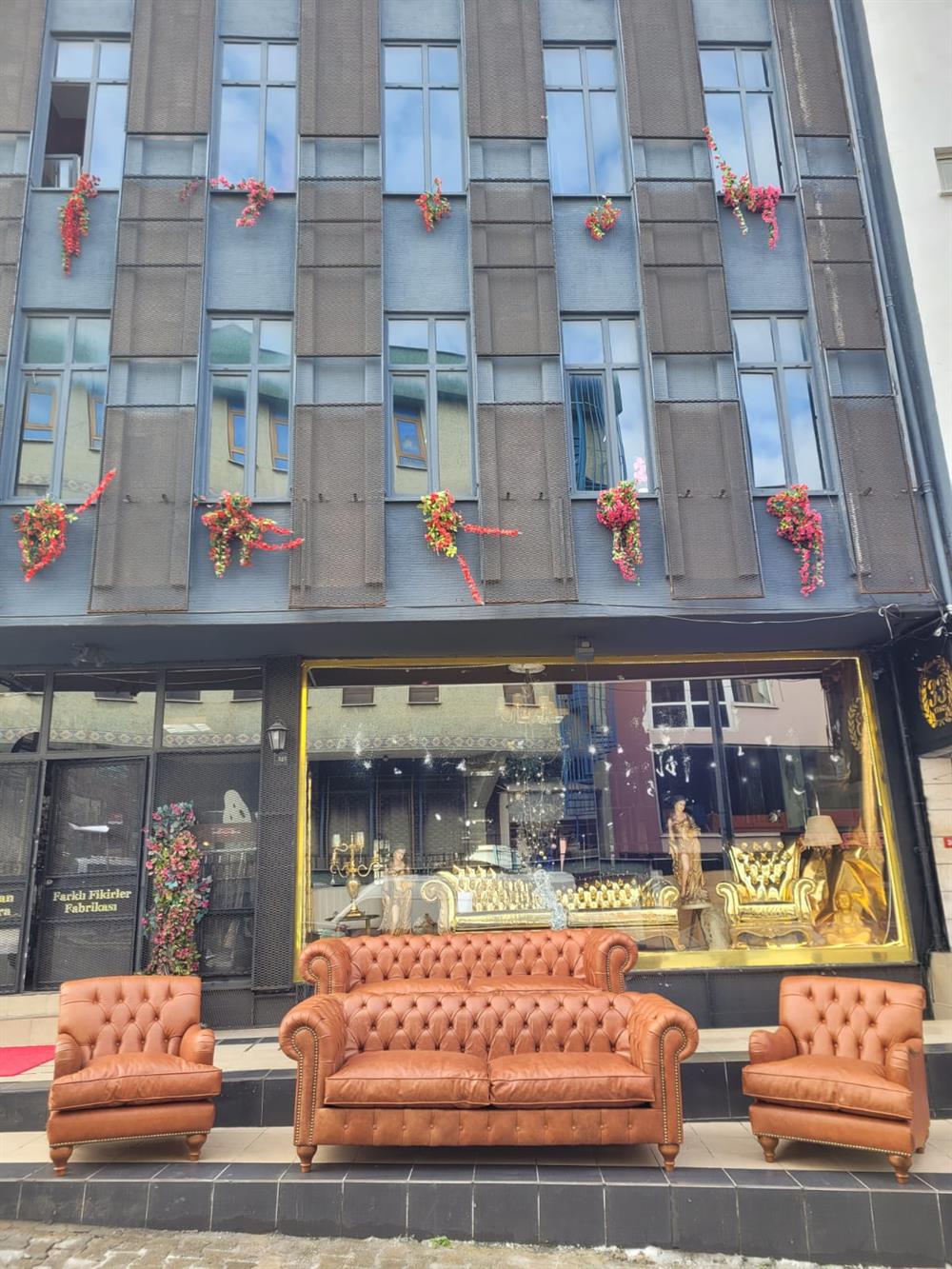 3A MOBİLYA HAKİKİ DERİ BİG LORD CHESTERFİELD TAKIMI 3+3+1+1