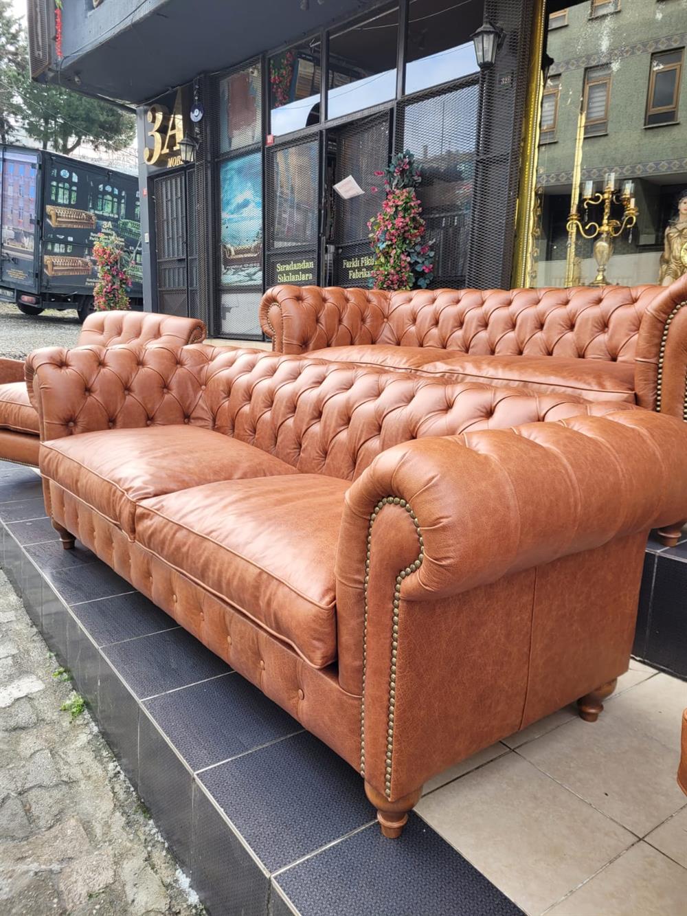 3A MOBİLYA HAKİKİ DERİ BİG LORD CHESTERFİELD TAKIMI 3+3+1+1