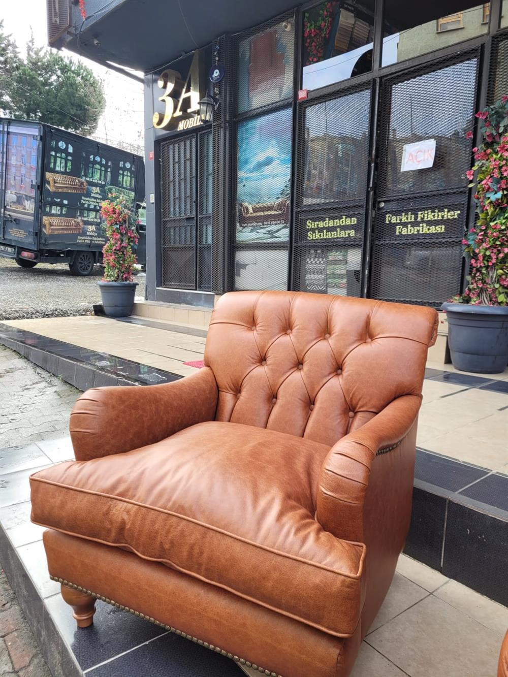 3A MOBİLYA HAKİKİ DERİ BİG LORD CHESTERFİELD TAKIMI 3+3+1+1