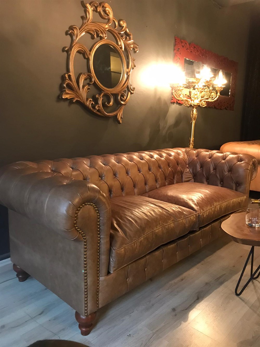 3A MOBİLYA HAKİKİ DERİ CUTE CHESTERFİELD