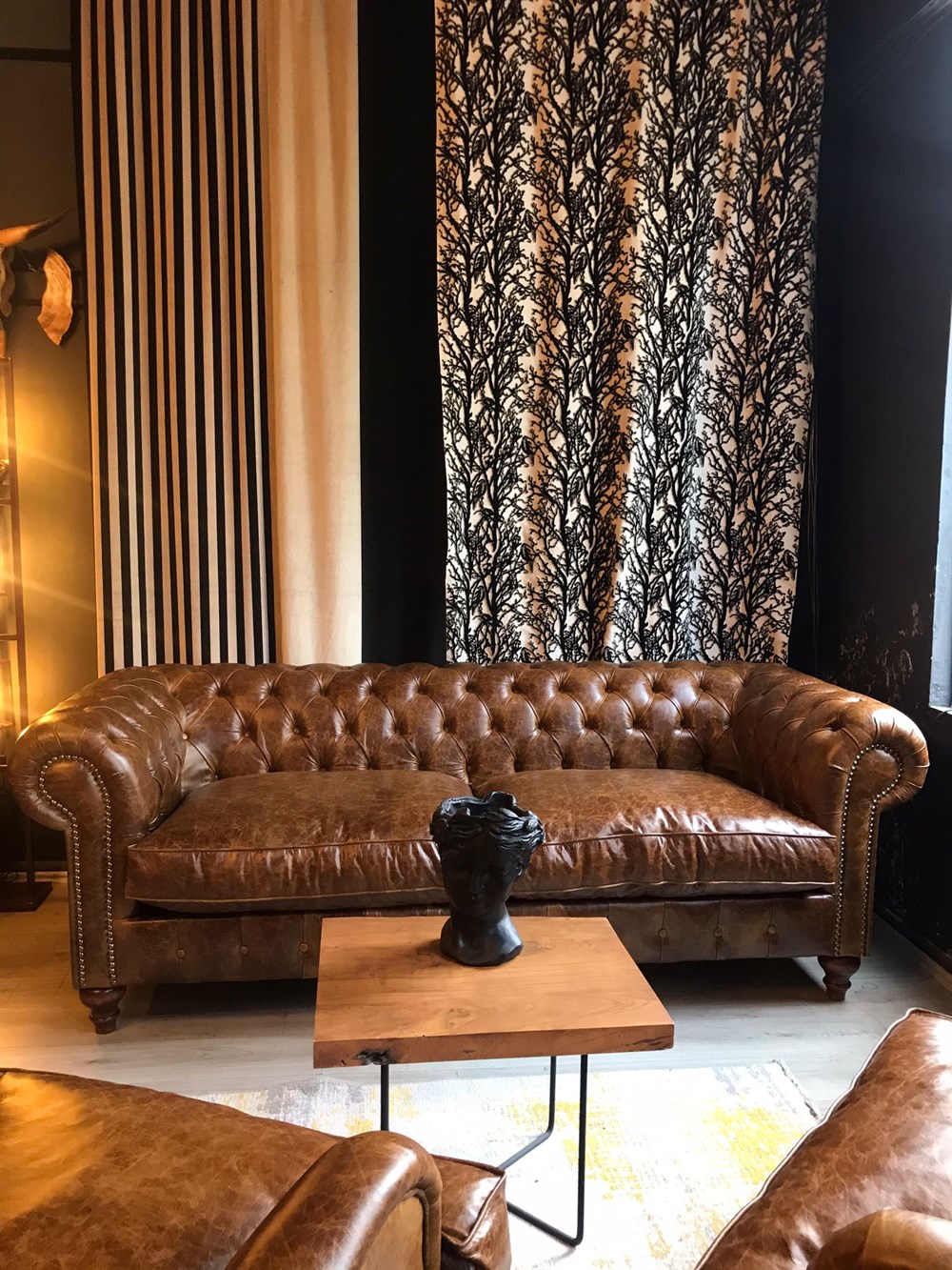 3A MOBİLYA HAKİKİ DERİ ENGLİSH PULLAP CHESTERFİELD TAKIMI