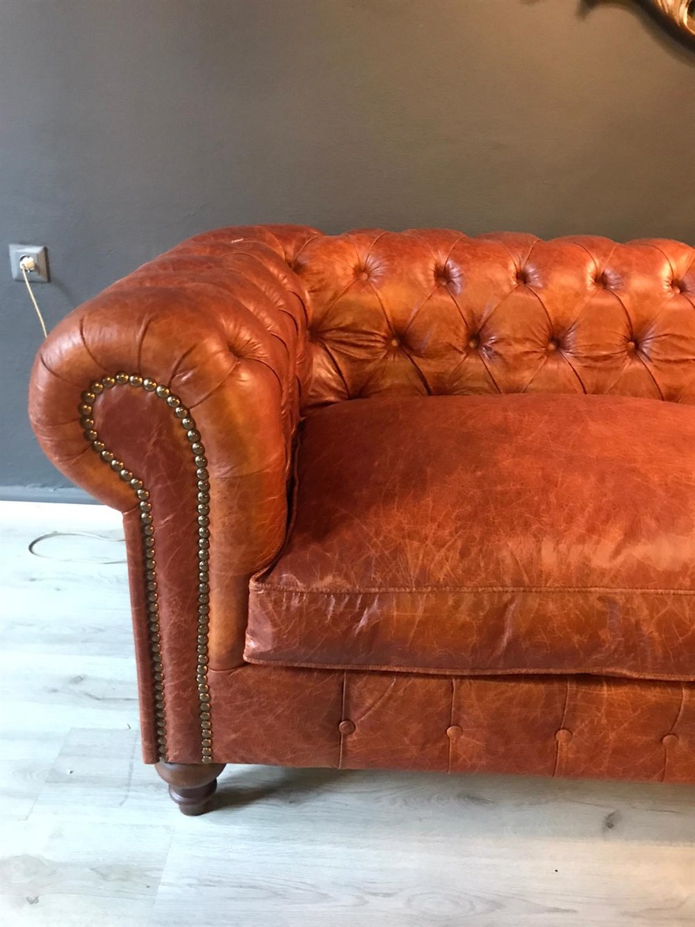 3A MOBİLYA HAKİKİ DERİ OLD NAVY CHESTERFİELD TABA