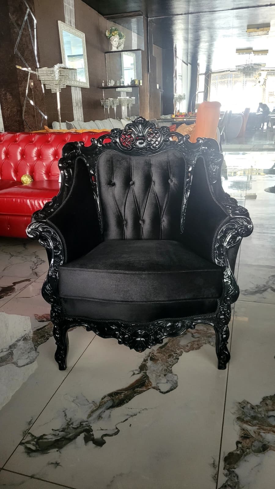 3A MOBİLYA HOŞ SEDA BLACK CAPRİCORN OYMALI BERJER 