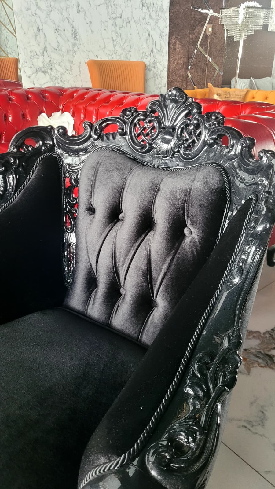 3A MOBİLYA HOŞ SEDA BLACK CAPRİCORN OYMALI BERJER 