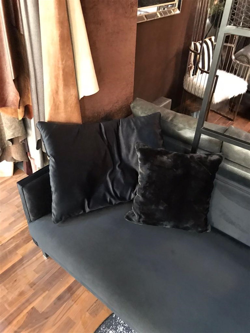 3A MOBİLYA İTALİAN DESİGN BLACK KANEPE