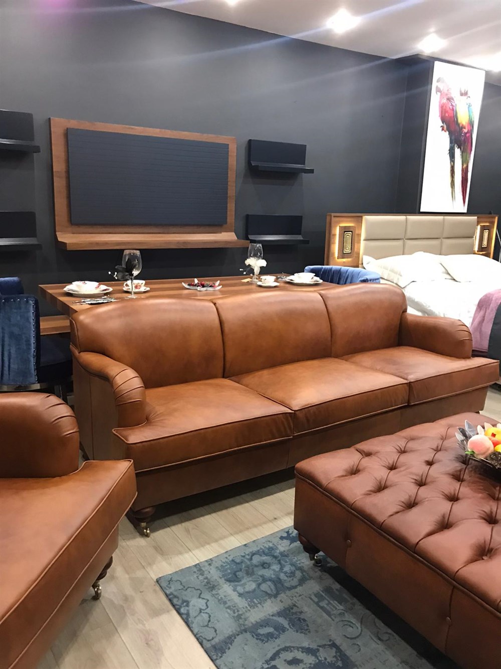 3A MOBİLYA KİNG EDWARD REAL  İTALİAN LEATHER  SOFA  3+3+1+1+PUF