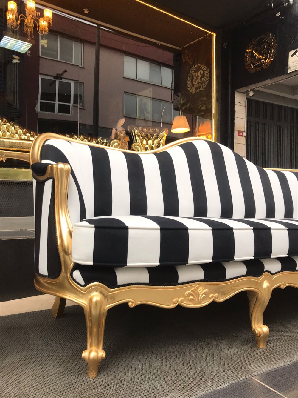 3A MOBİLYA KİNG & QUENN ALTIN VARAK OYMALI KLASİK KANEPE