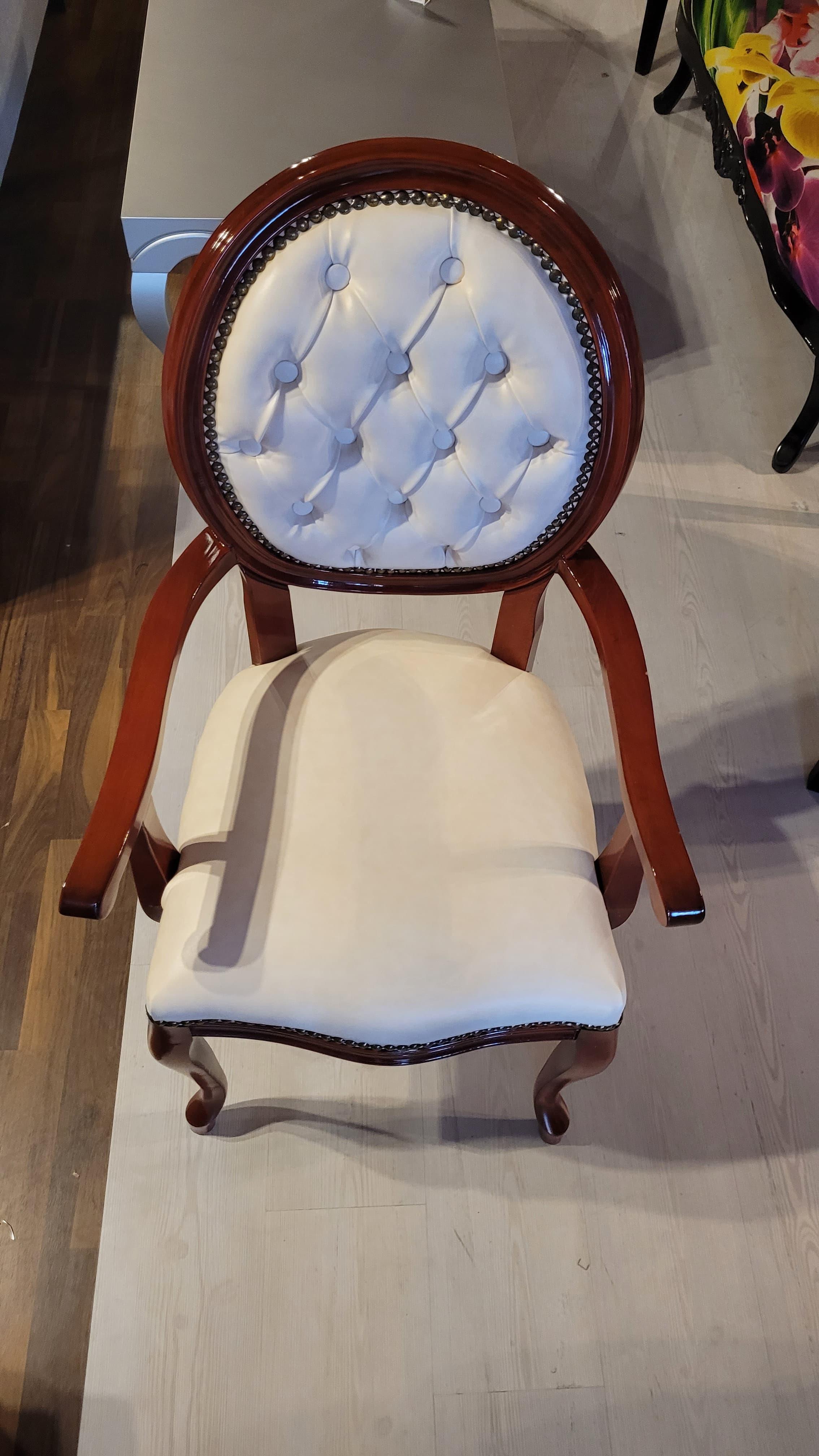 3A MOBİLYA MADALYON KOLLU SANDALYE