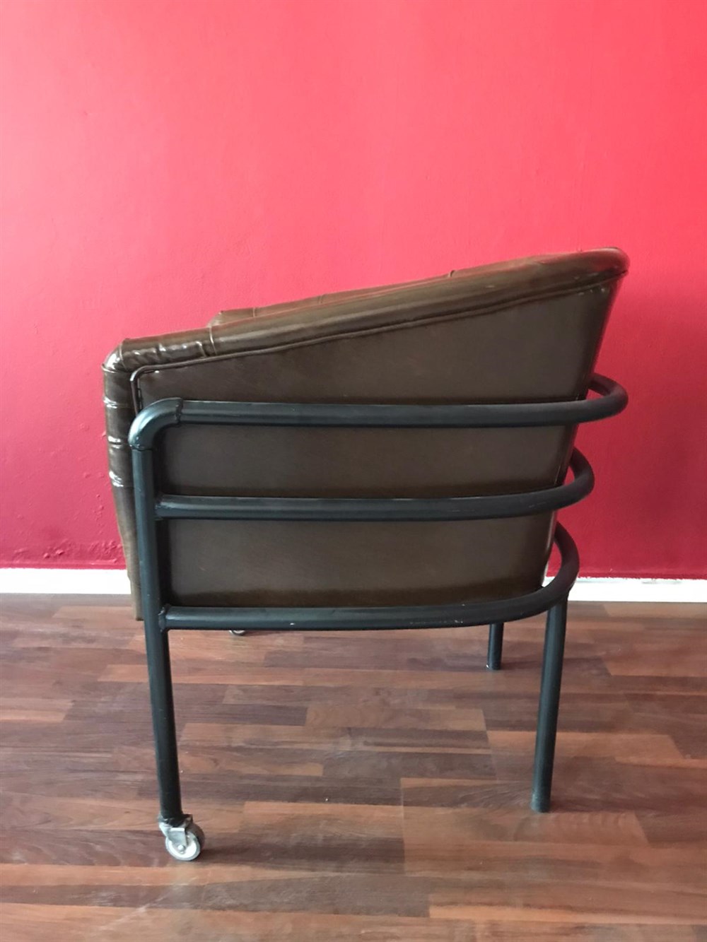 3A MOBİLYA METAL OVAL BERJER 