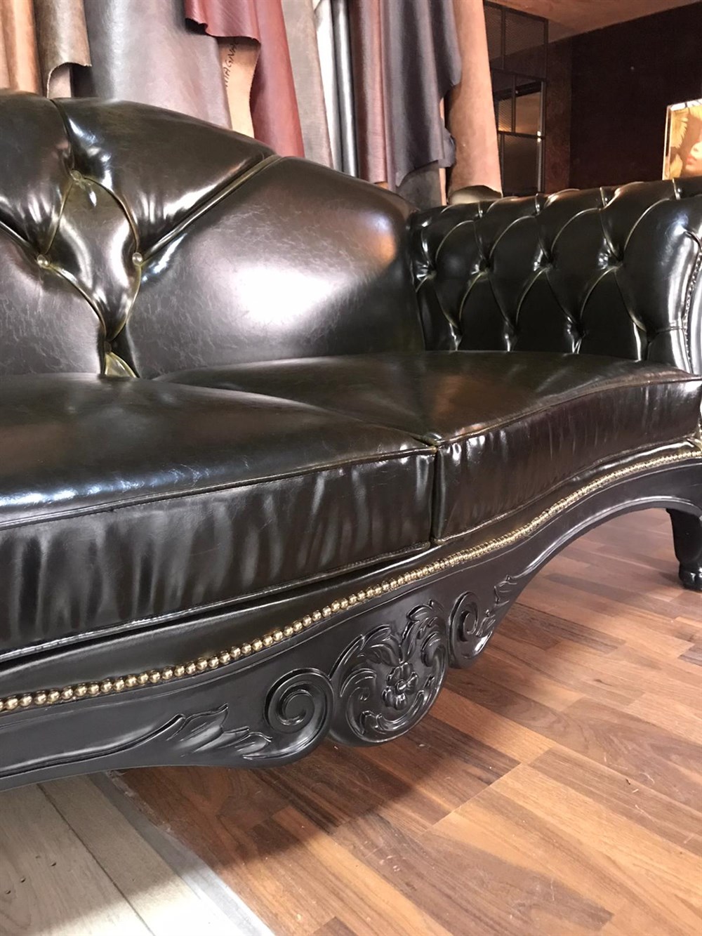 3A MOBİLYA OYMALI KARTAL KOLTUK  + 2 BERJER 