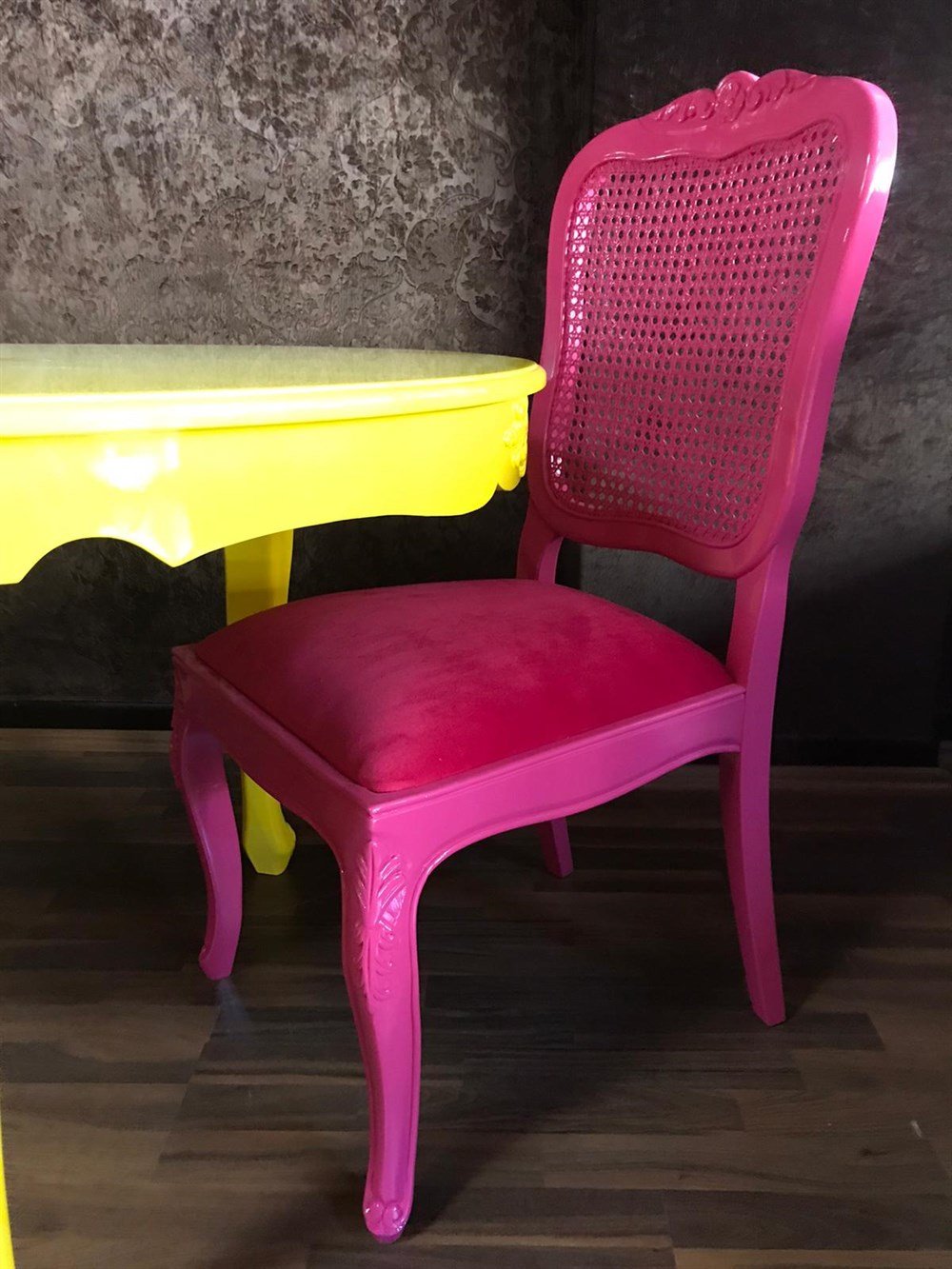 3A Mobilya Oymalı Lükens Ayak Yemek Masası