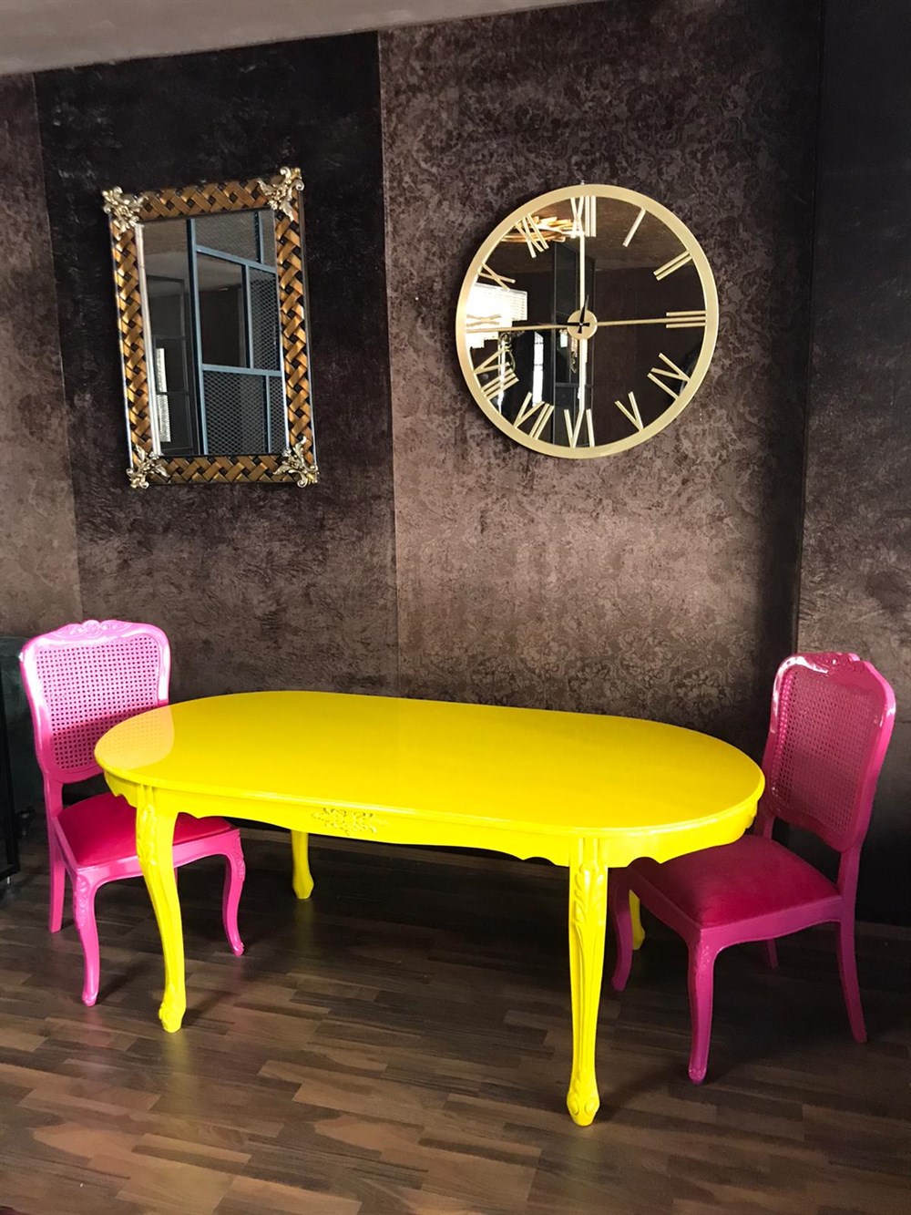 3A Mobilya Oymalı Lükens Ayak Yemek Masası