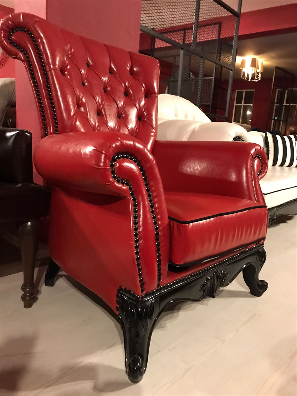 3A MOBİLYA RED & BLACK OYMALI BERJER 