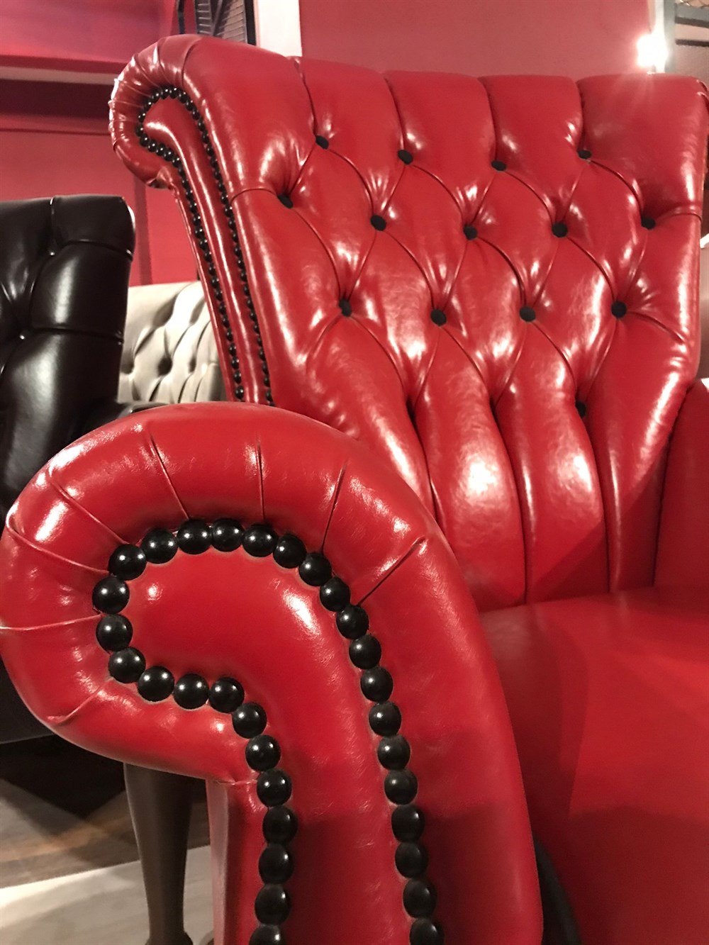 3A MOBİLYA RED & BLACK OYMALI BERJER 