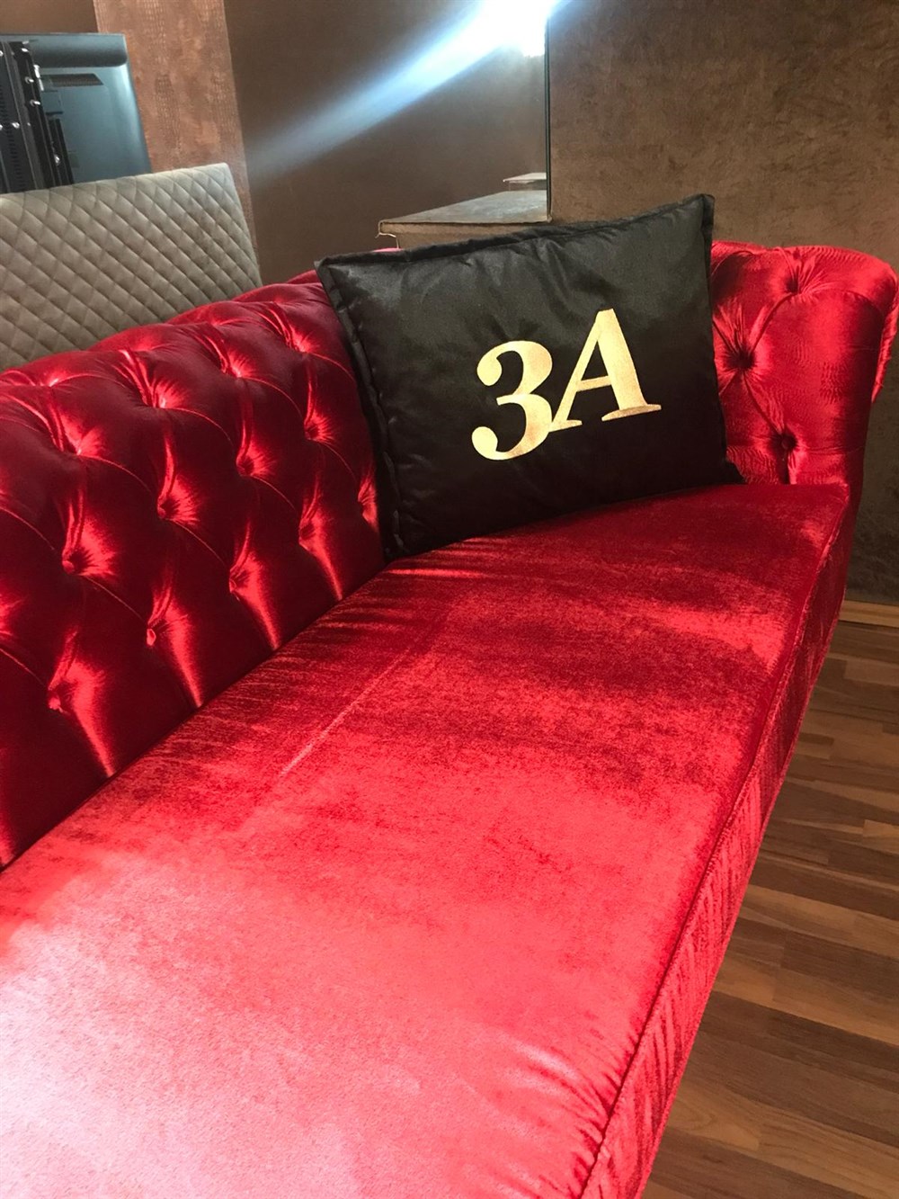 3A MOBİLYA RED WİNE CHESTERFİELD